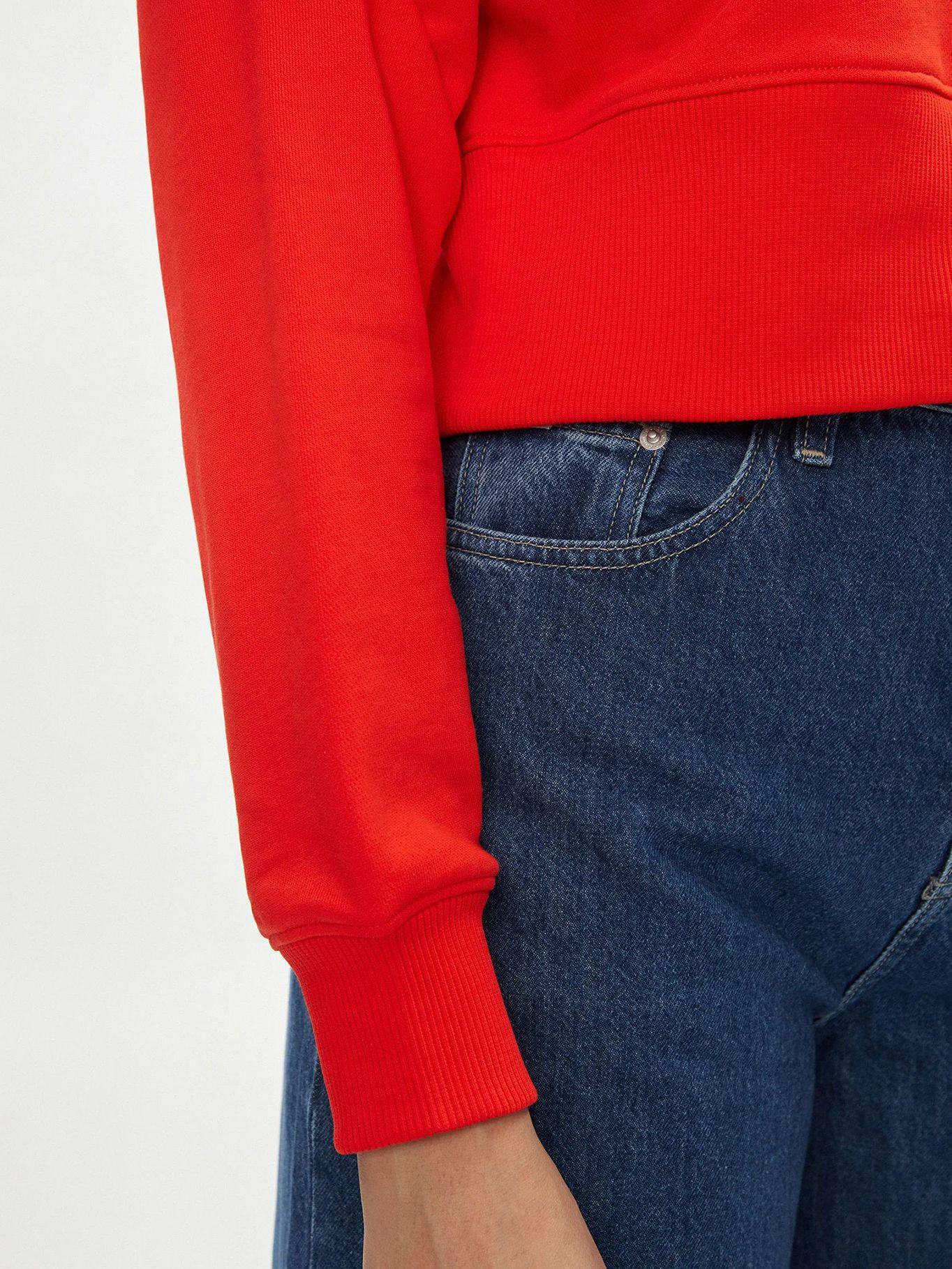 Polerón Stacked Institutional neck Rojo Calvin Klein-4