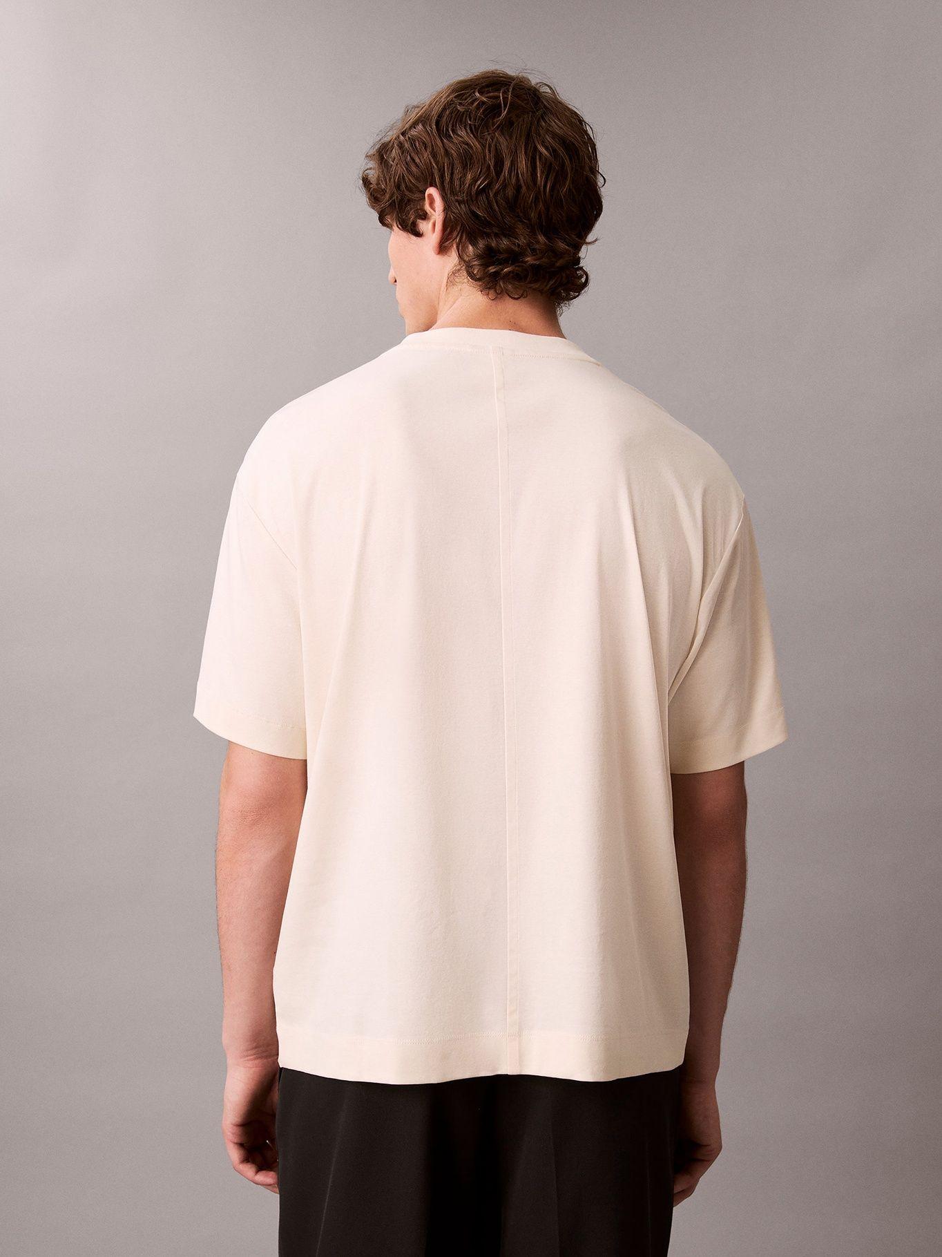 Polera con Emblema Grande Bordado Beige Calvin Klein-2