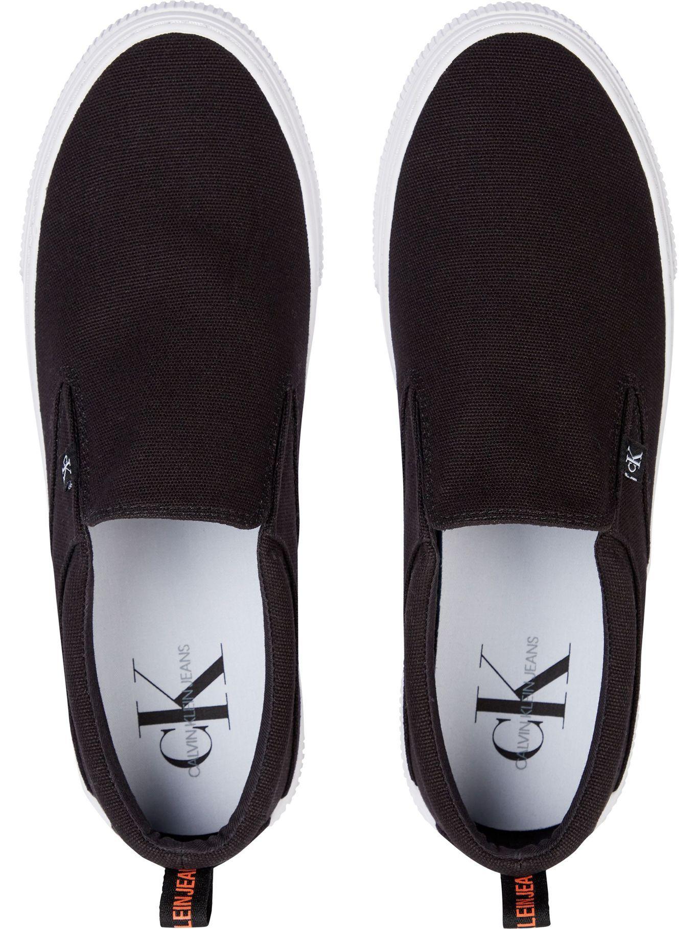 Zapatilla Vulcanized Negro 024 Calvin Klein-1