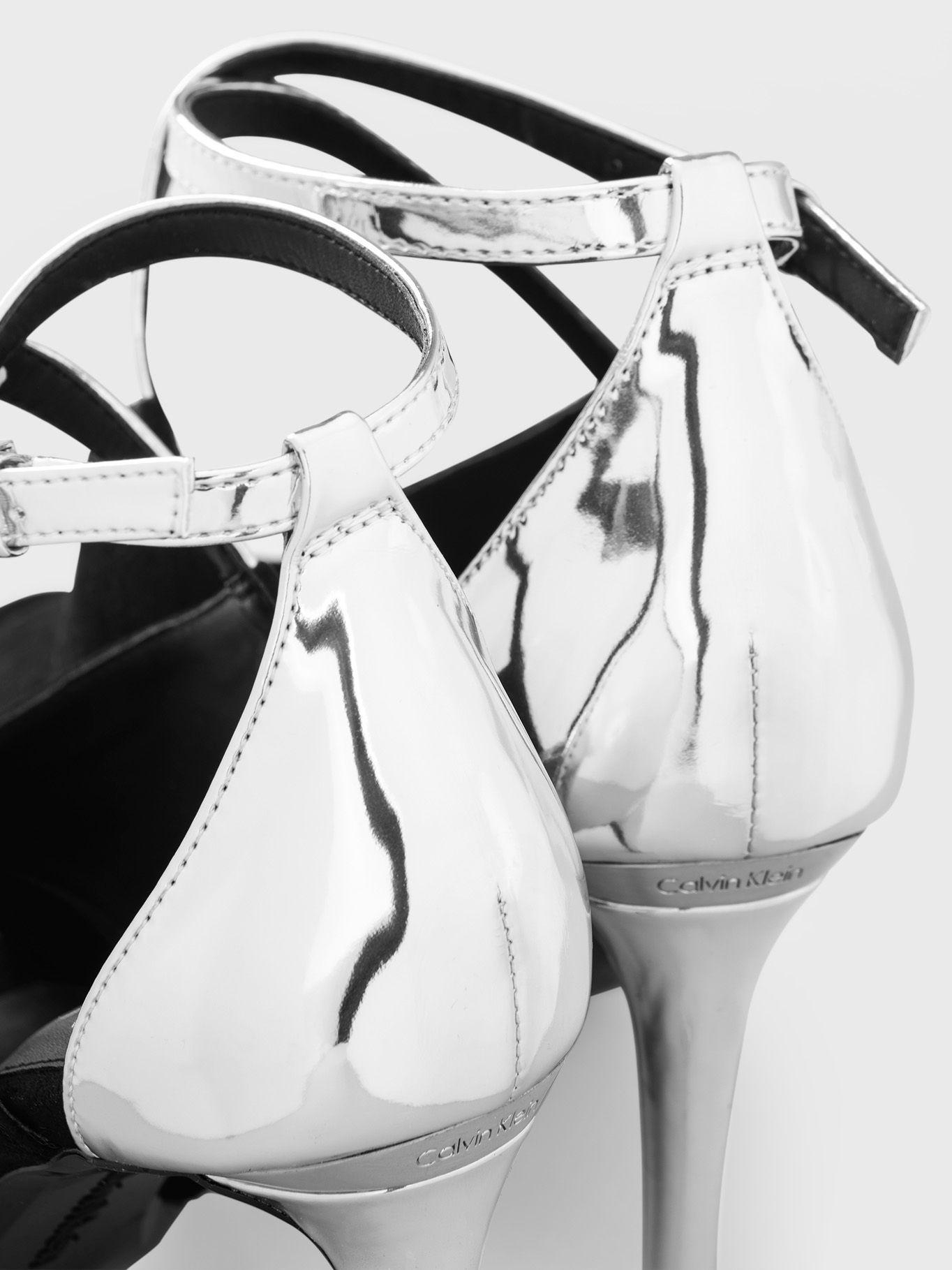 Sandalia Nevah Negro Calvin Klein-4