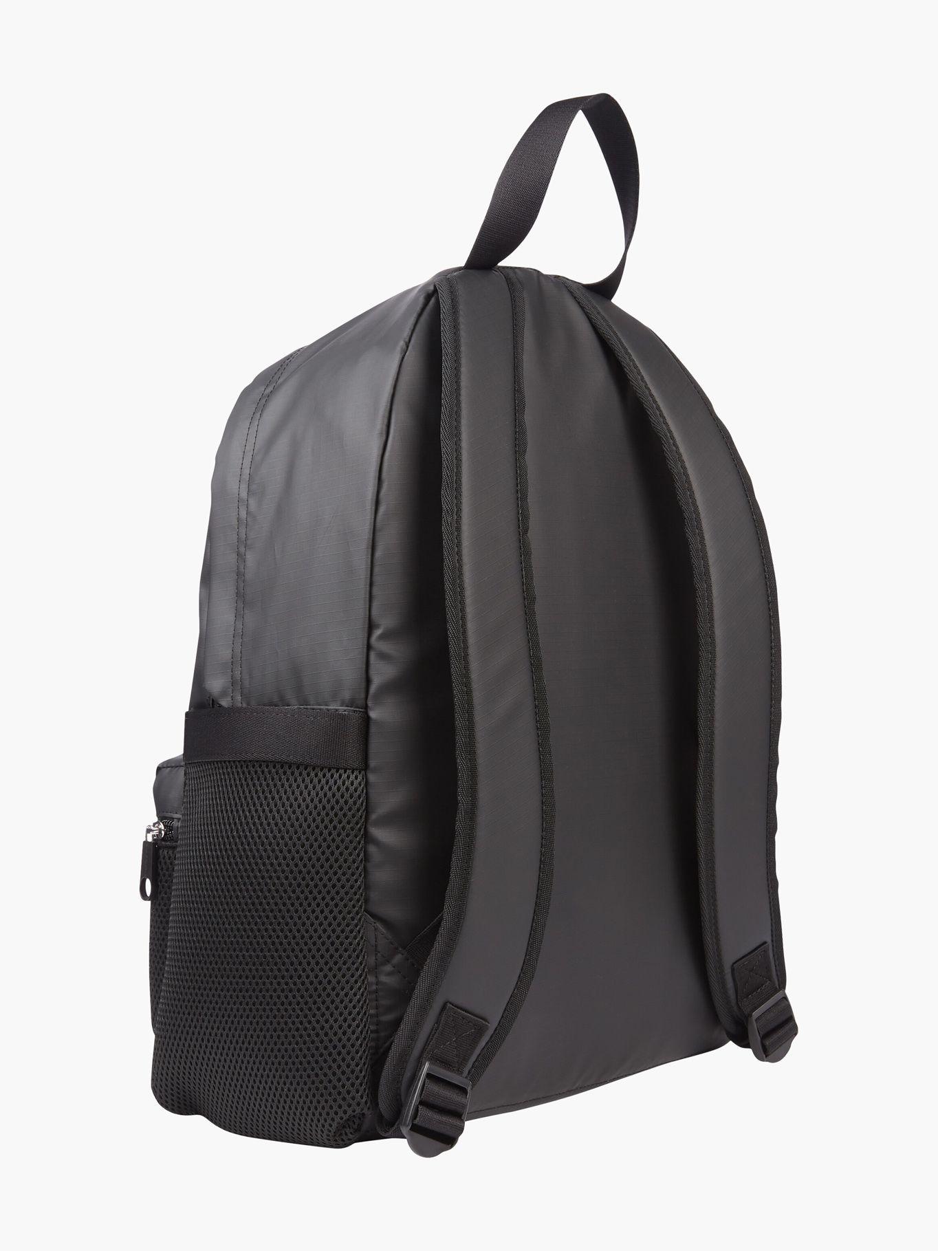 Mochila Campus 43 Negro Calvin Klein-1