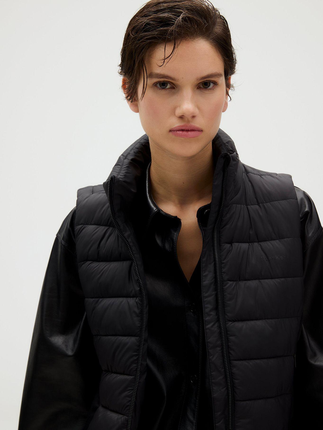 Chaqueta sin Mangas Mixed Puffer Negro Calvin Klein-3