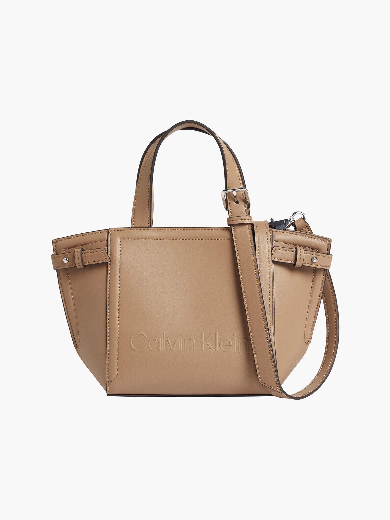 Cartera Minimal Hardware Café Calvin Klein-0