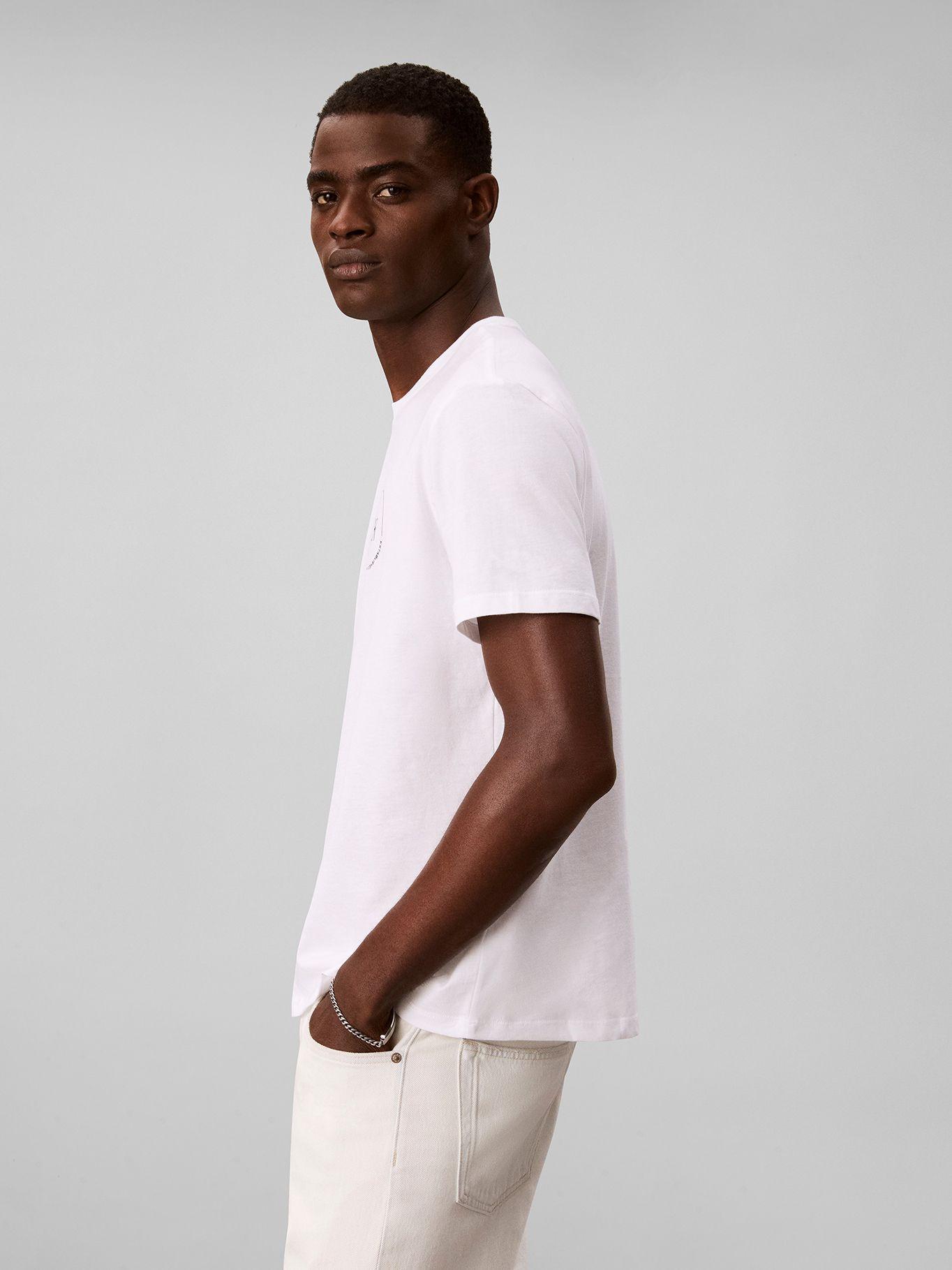 Polera Y Logo Gráfico Blanco Calvin Klein-3