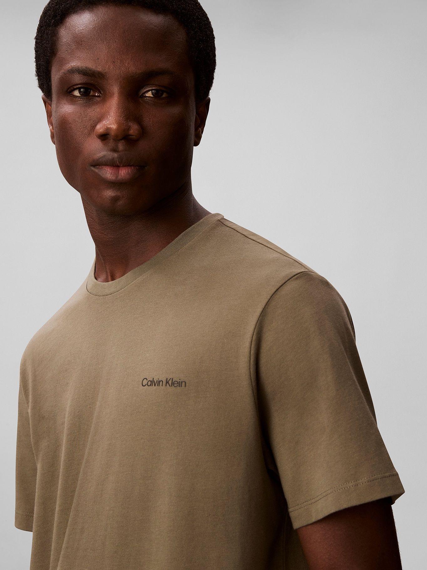 Polera con Micro Logo Verde Calvin Klein-4