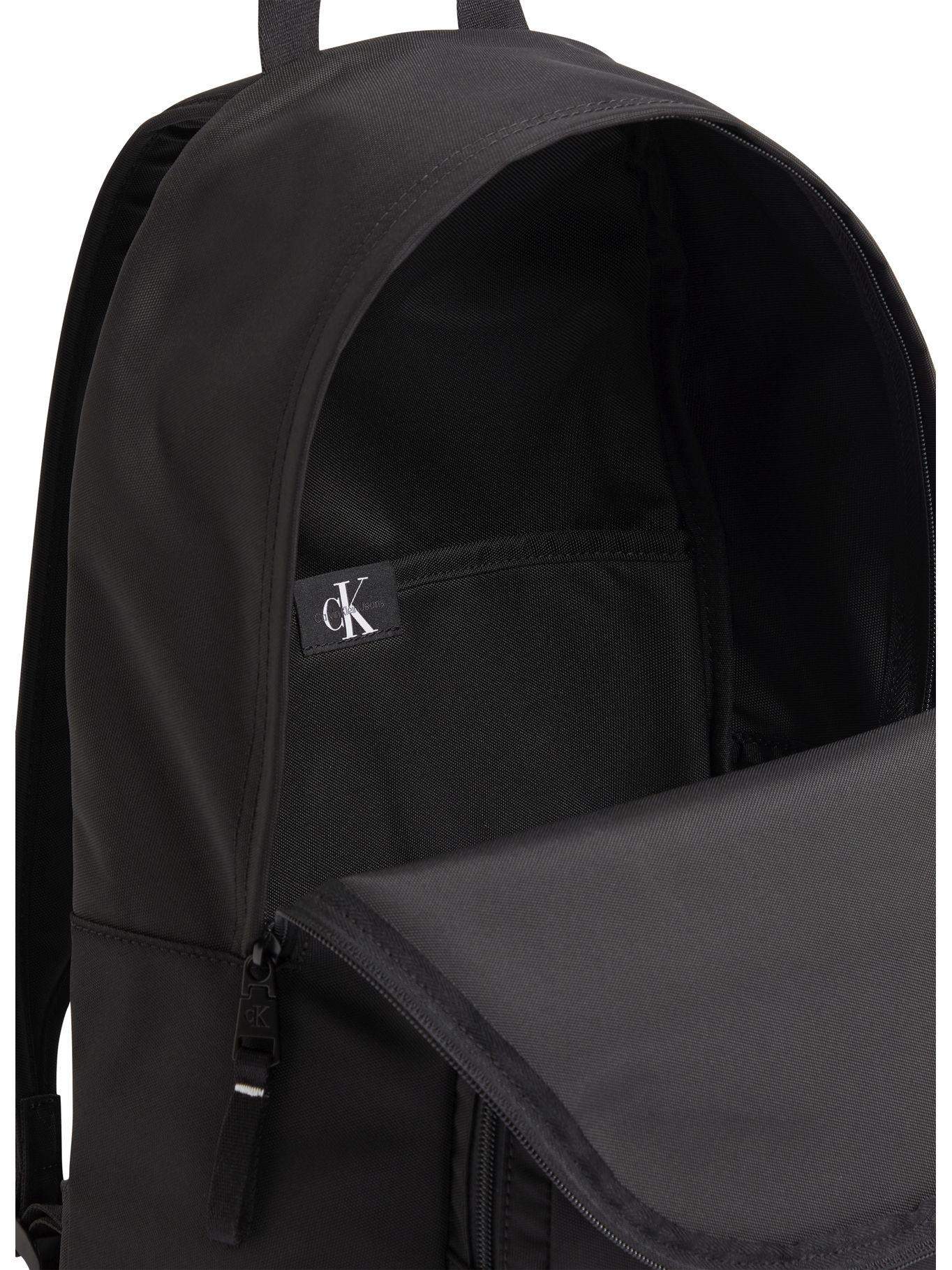 Mochila con logo Negro Calvin Klein K50K510101-BDS-2