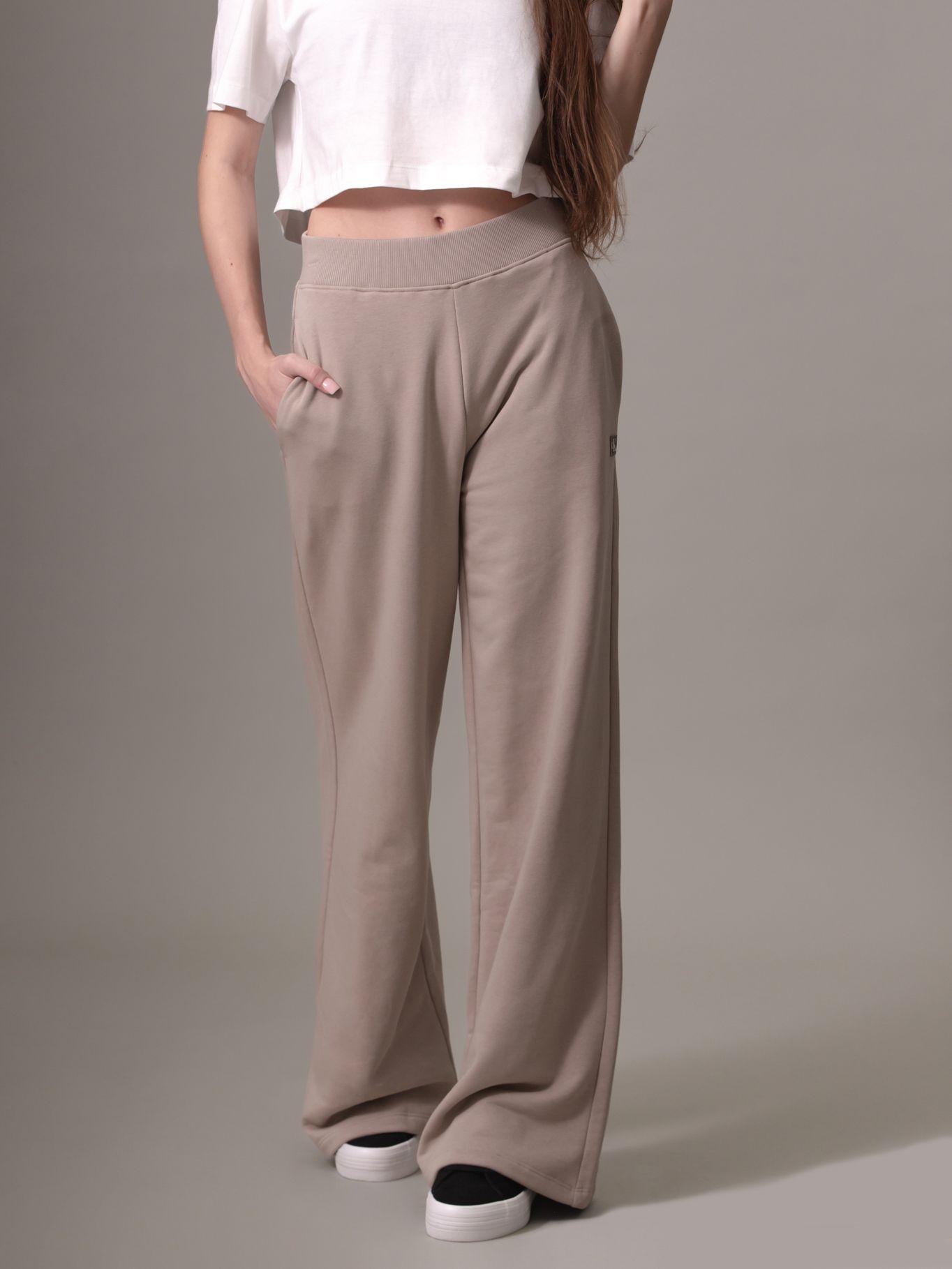 Jogger Ck Embro Badge Rosado Calvin Klein-0