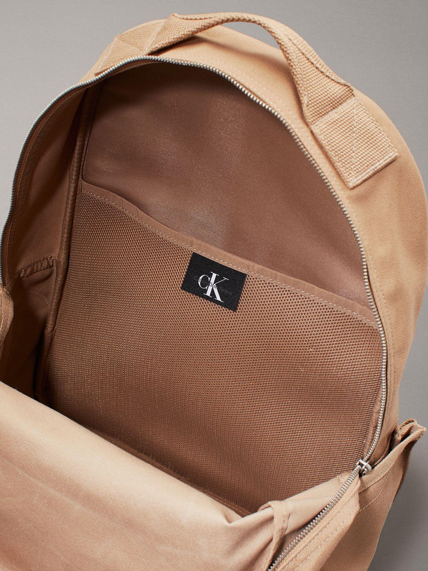 Mochilas Sport Essentials Naranja Calvin Klein-2