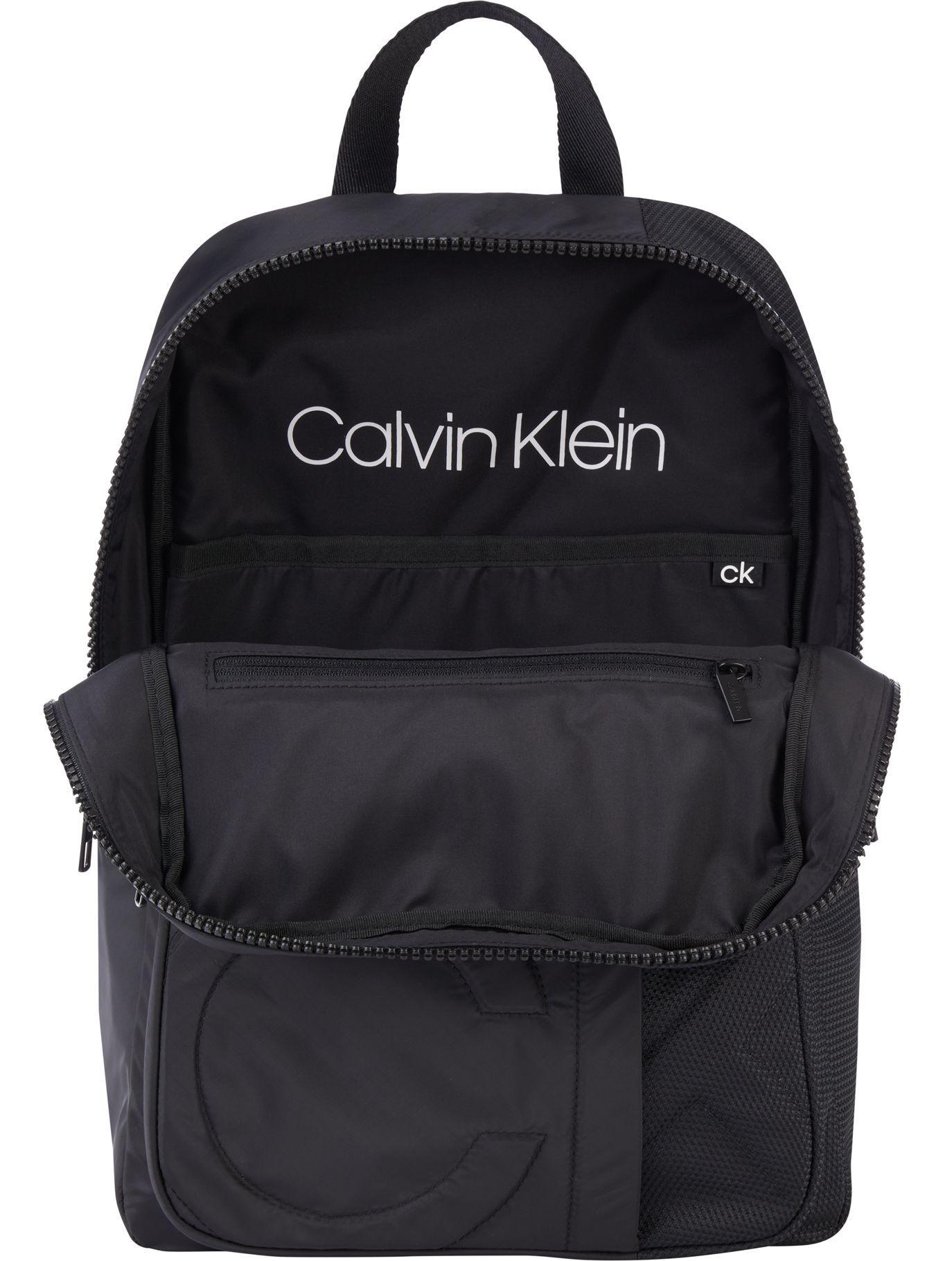 Mochila Square Negro Calvin Klein-2