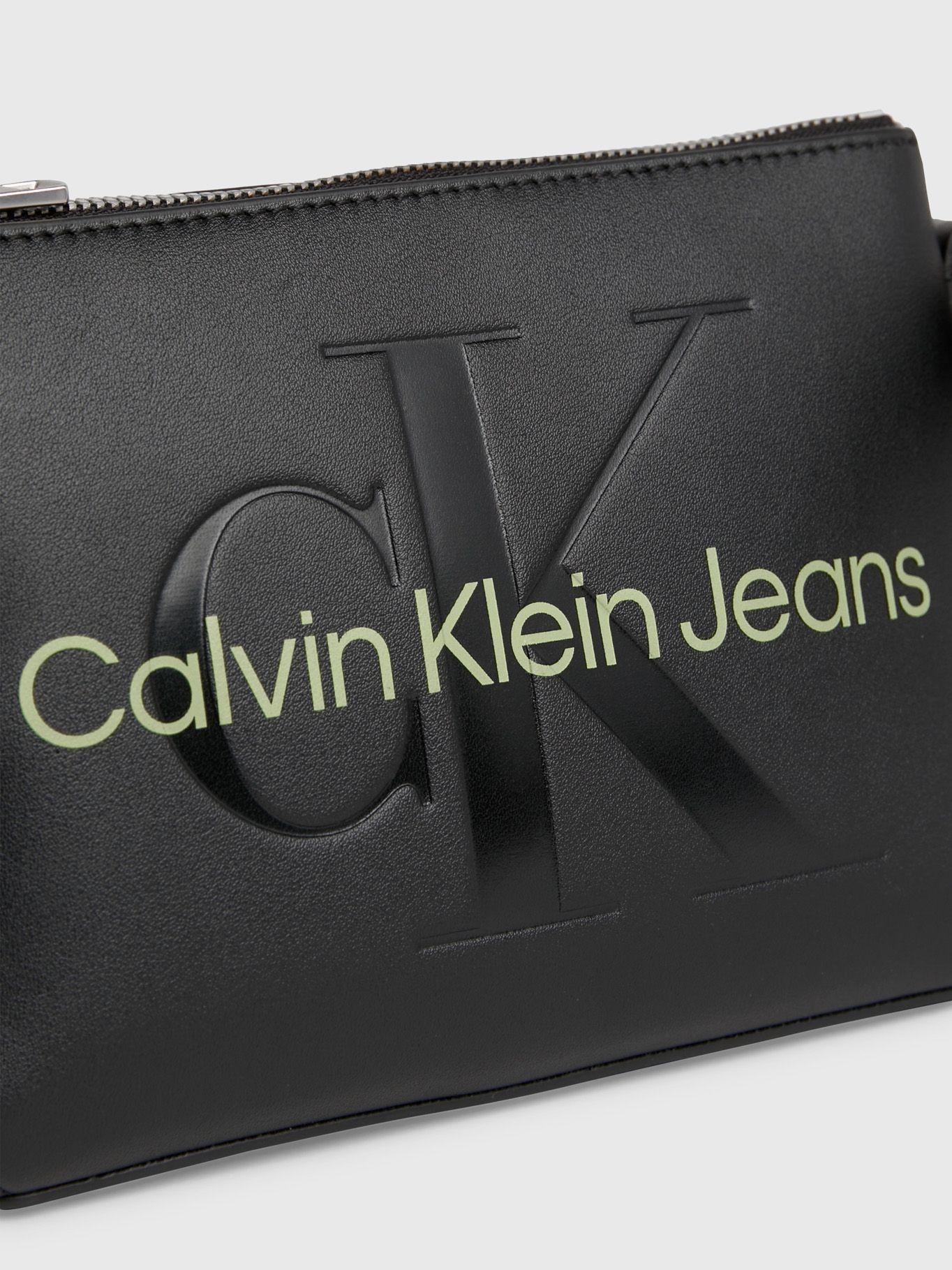Cartera Sculpted Mono Negro Calvin Klein-2