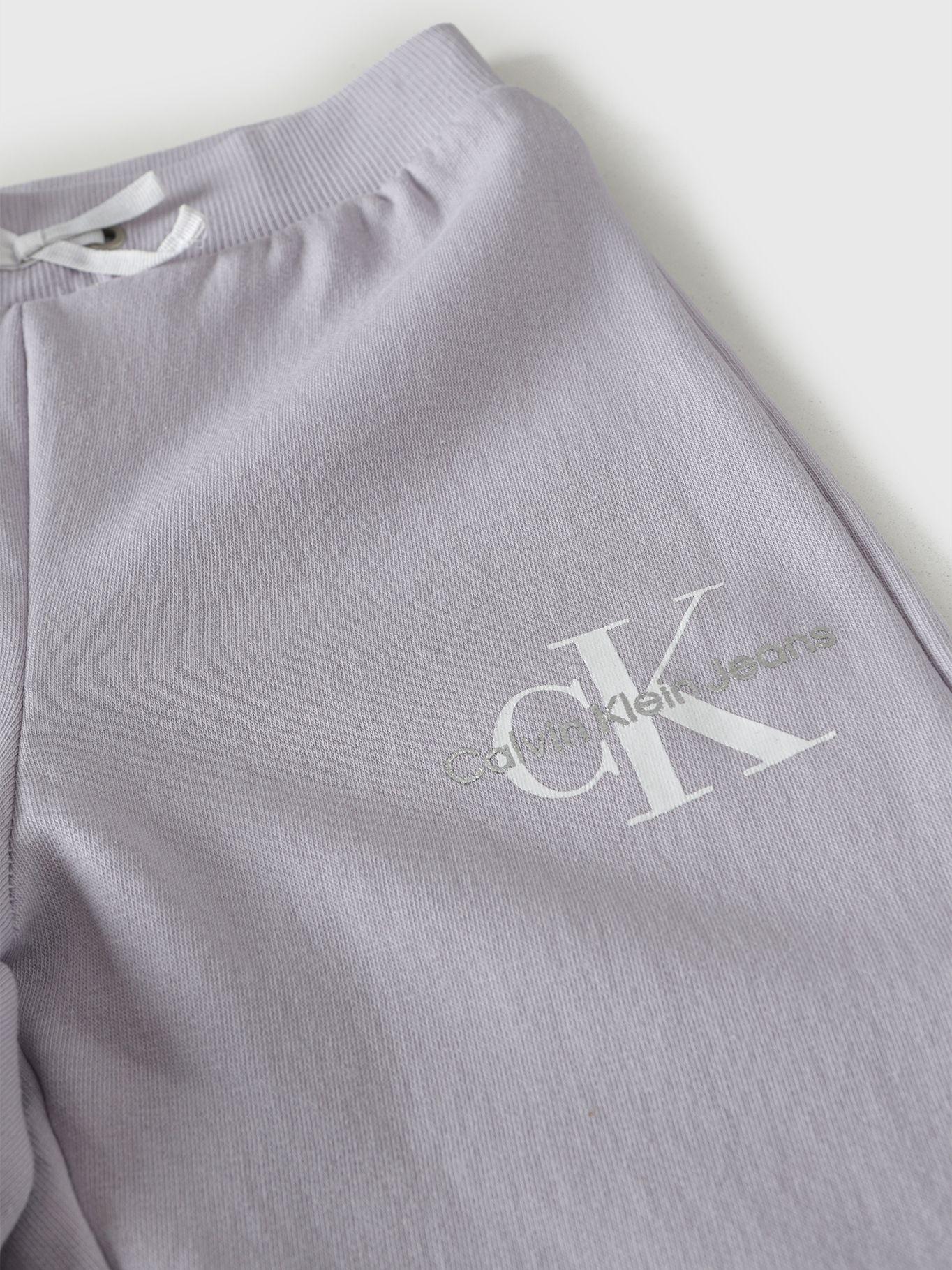 Jogger Monogram Logo Gris 531 Calvin Klein-2