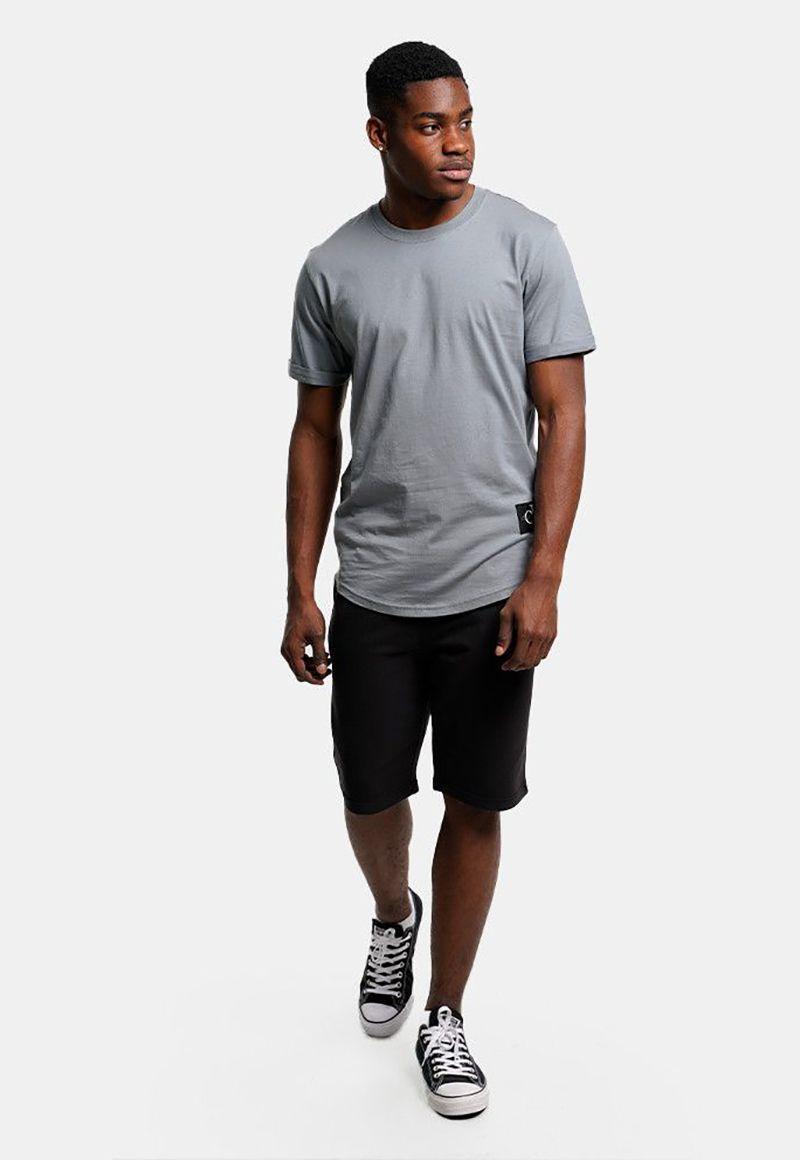 Camiseta de algodón orgánico con insignia Gris Calvin Klein-1