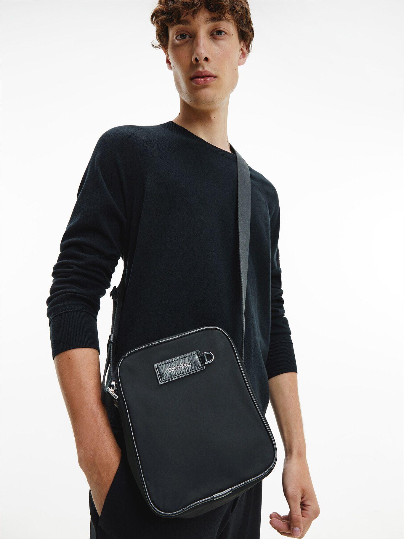 Messenger Urban Reporter Negro Calvin Klein-3