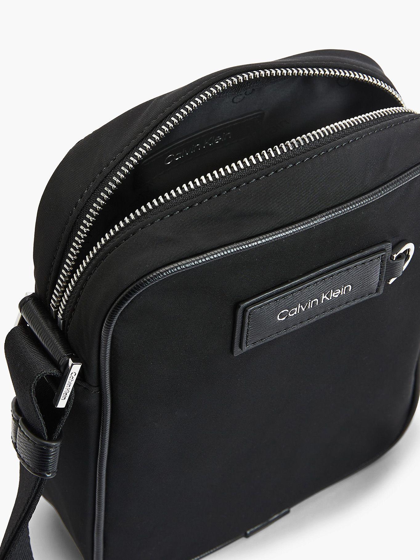 Messenger Urban Reporter Negro Calvin Klein-2