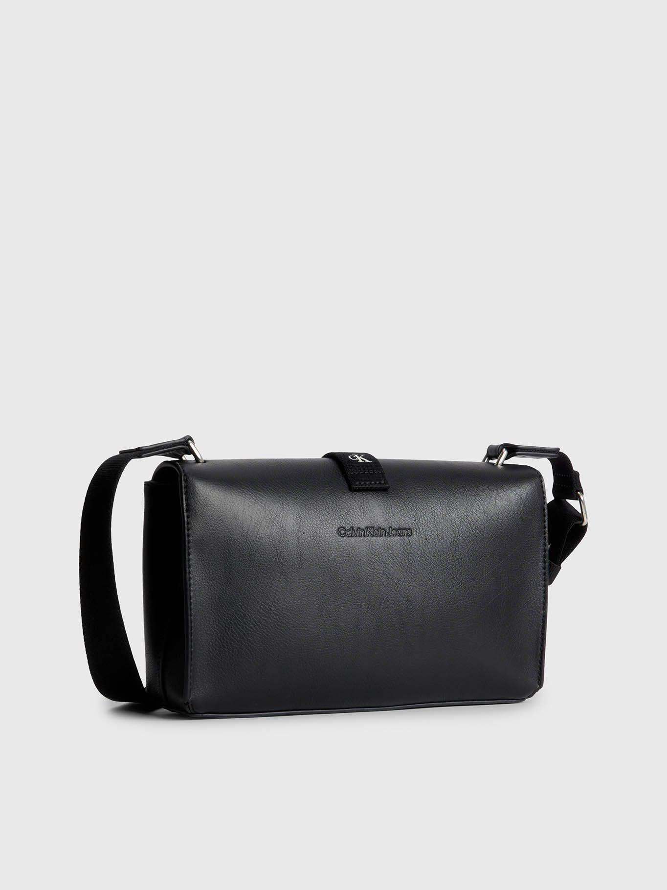 Bolso bandolera ultraligero con solapa Negro Calvin Klein K60K610700-BDS-2