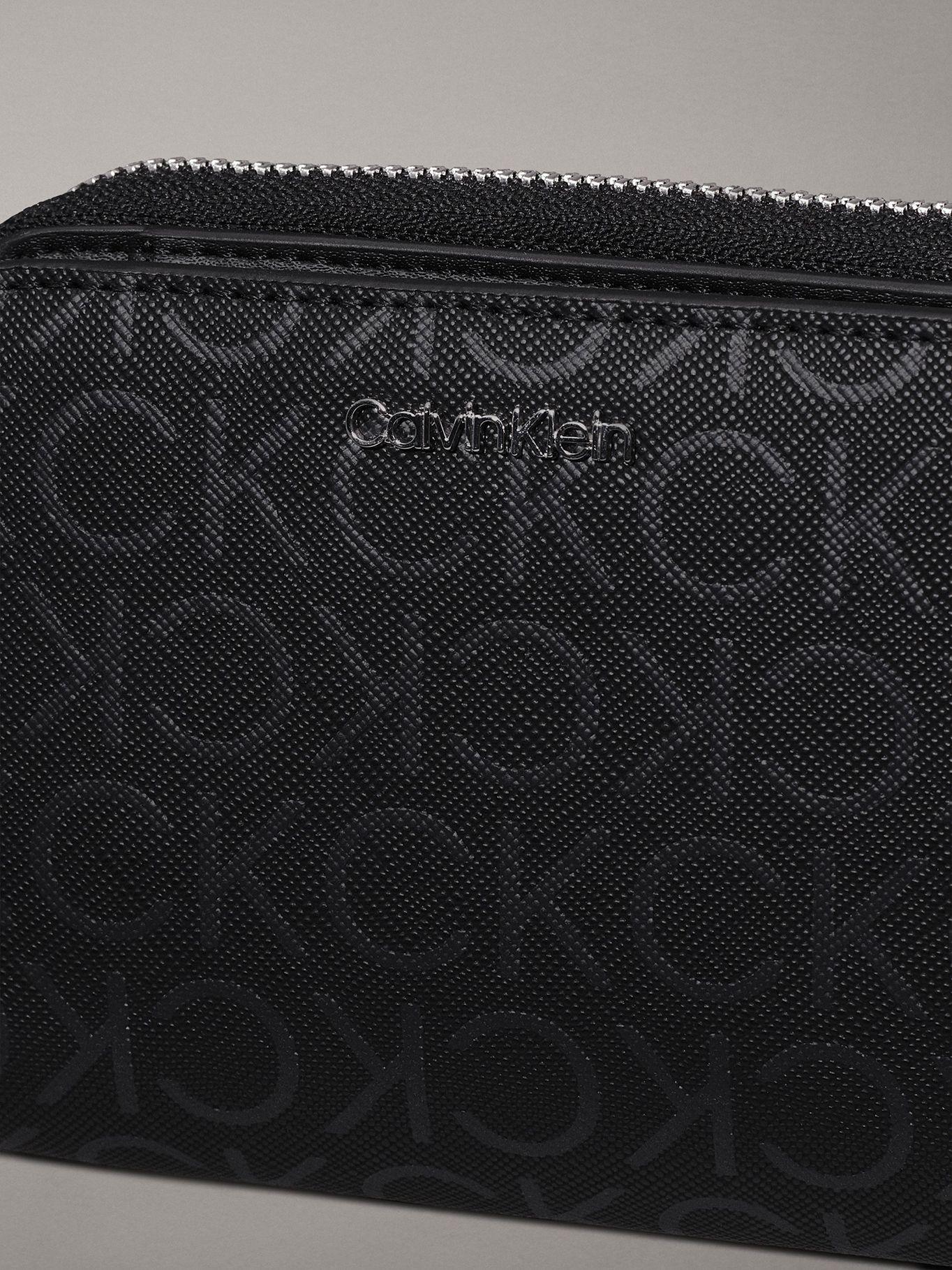 Billetera CK Must Around Mono Negro Calvin Klein-3