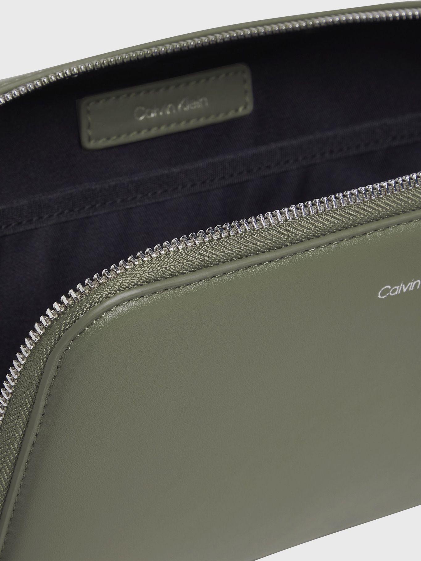 Bolso Cruzado Ck Sleek Verde Calvin Klein-2