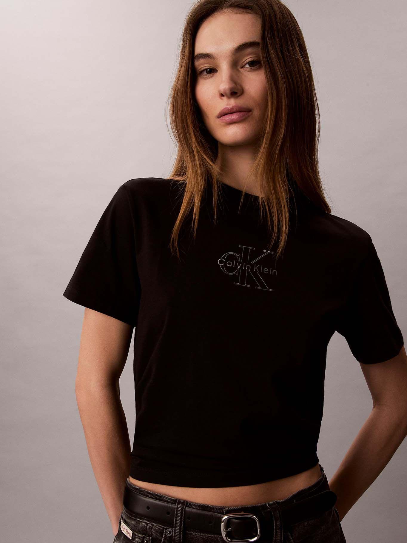 Polera Classic Foil Monologo Negro Calvin Klein-4