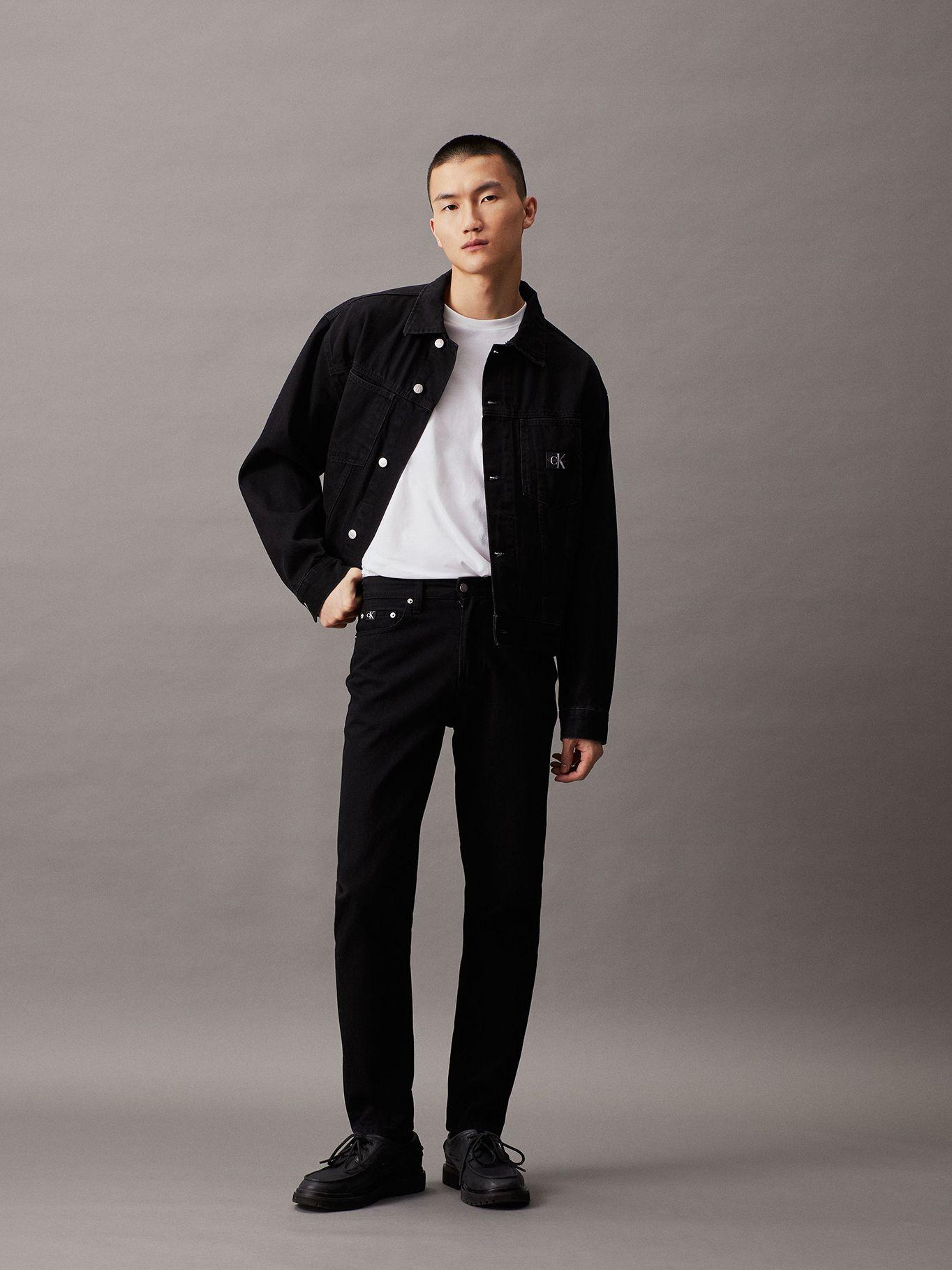 Jeans Regular Taper Negro Calvin Klein-1