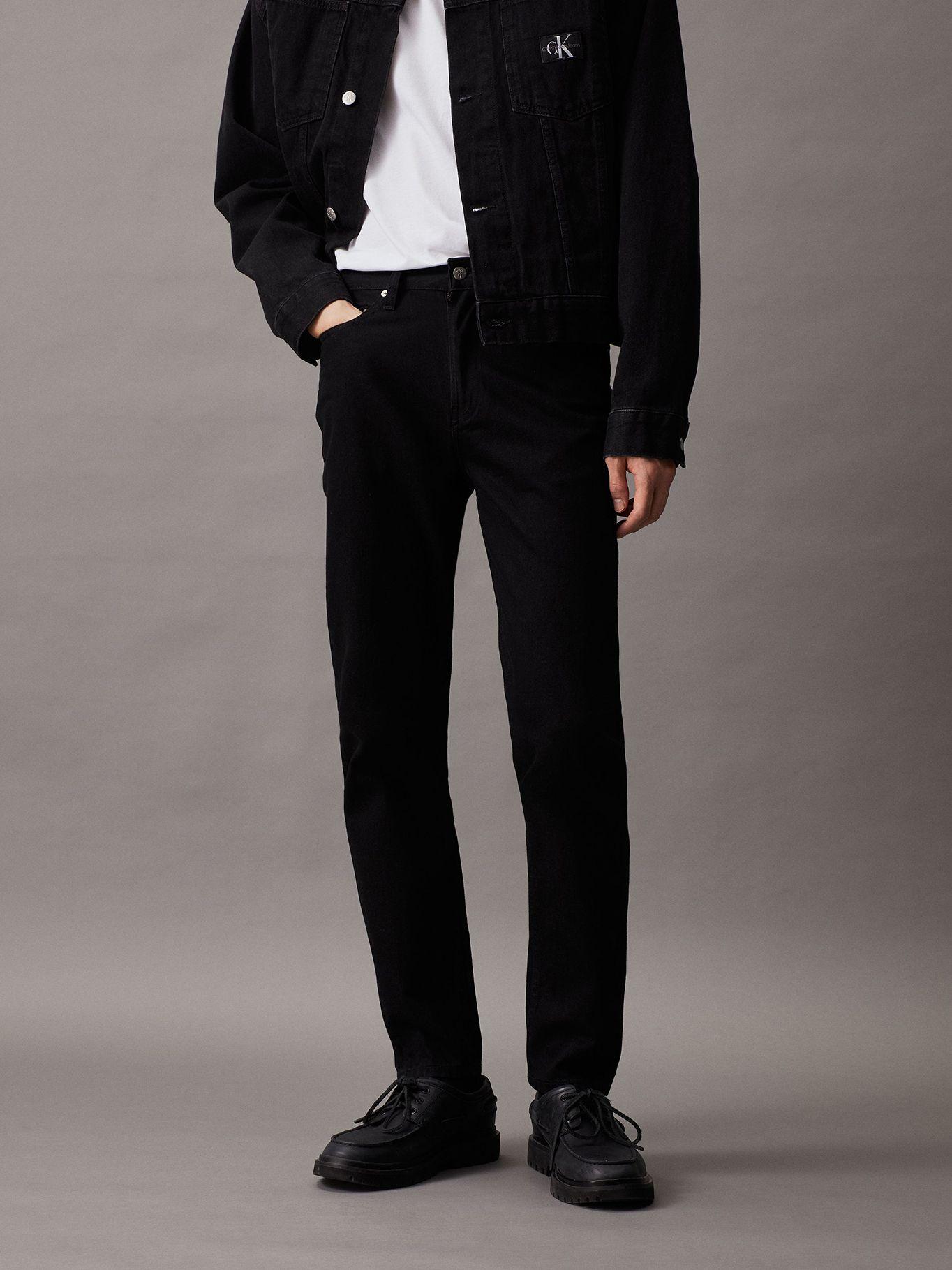 Jeans Regular Taper Negro Calvin Klein-1