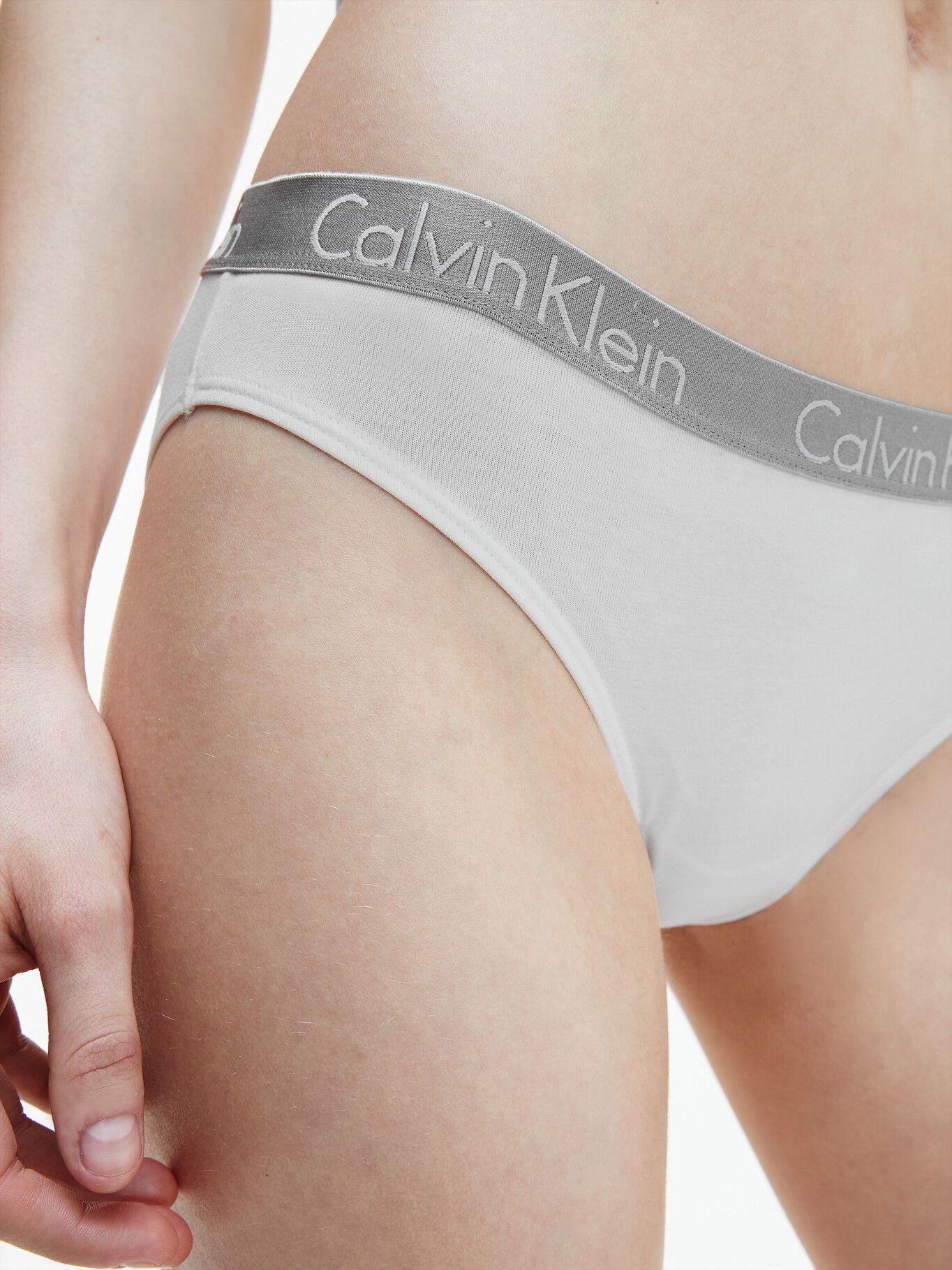 Calzón Bikini Radiante Cotton Blanco Calvin Klein-3