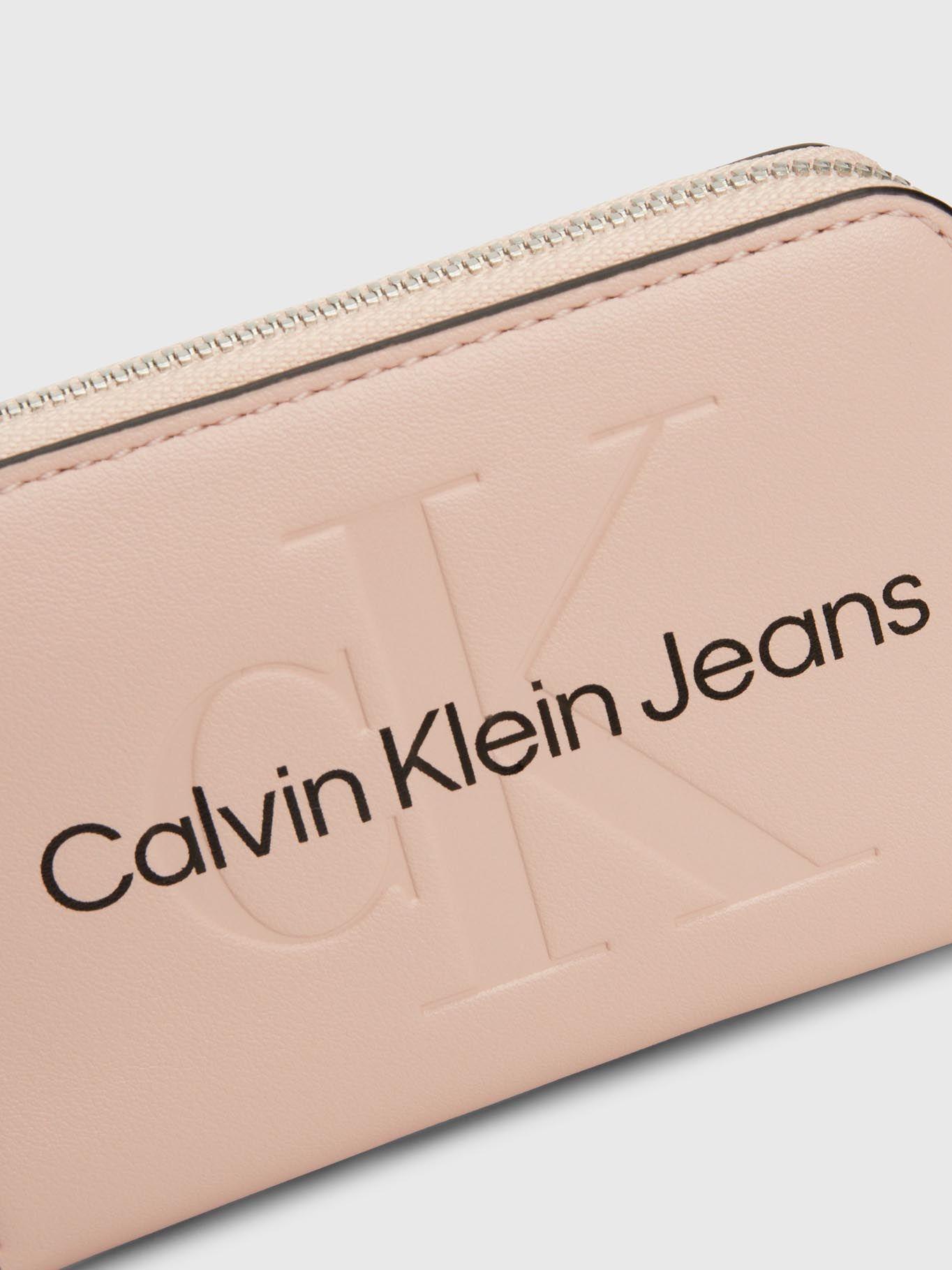 Billetera Sculpted Mono Rosado Calvin Klein-3