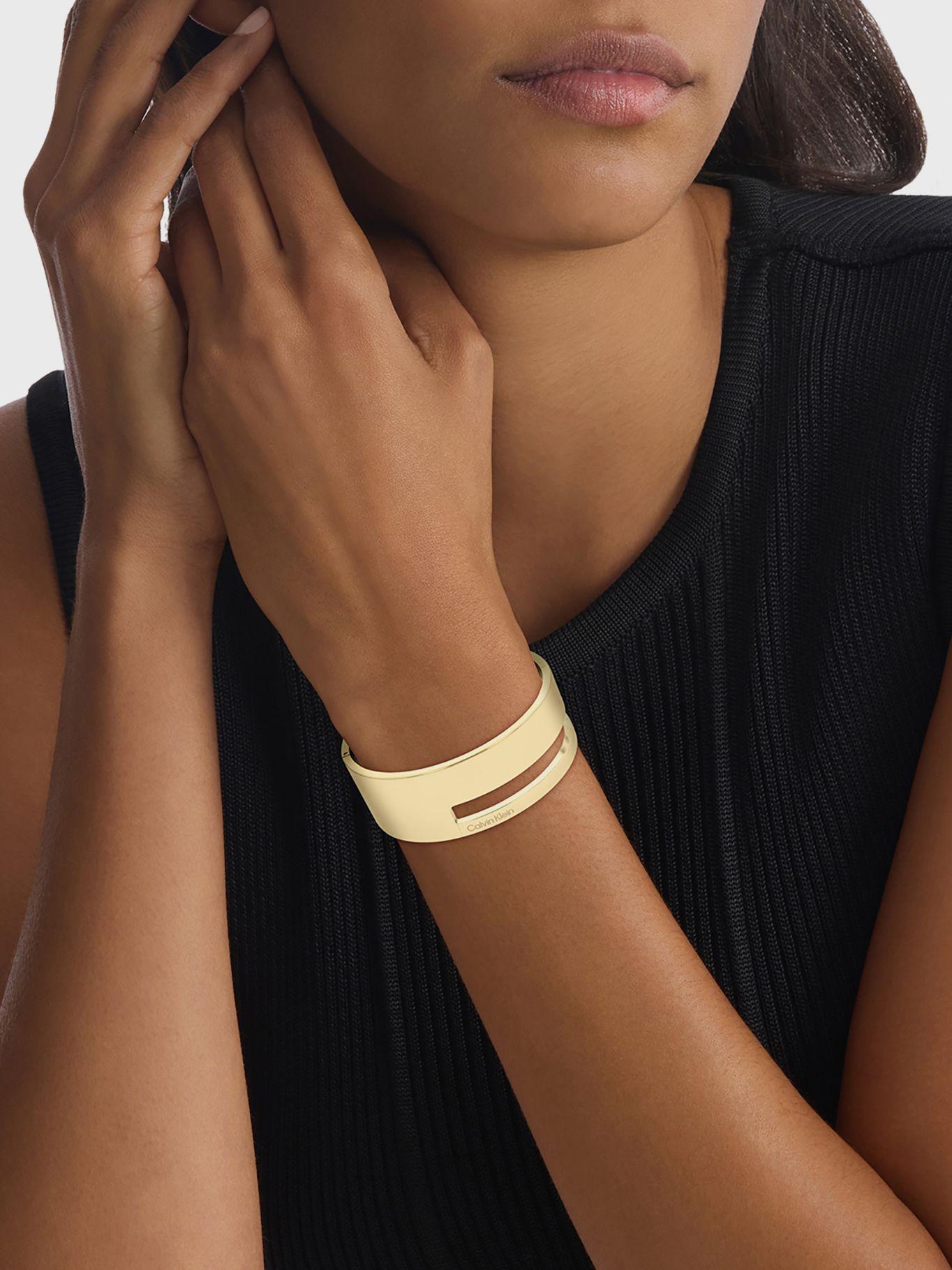 Brazalete Sculptural Hinged Dorado Calvin Klein-2