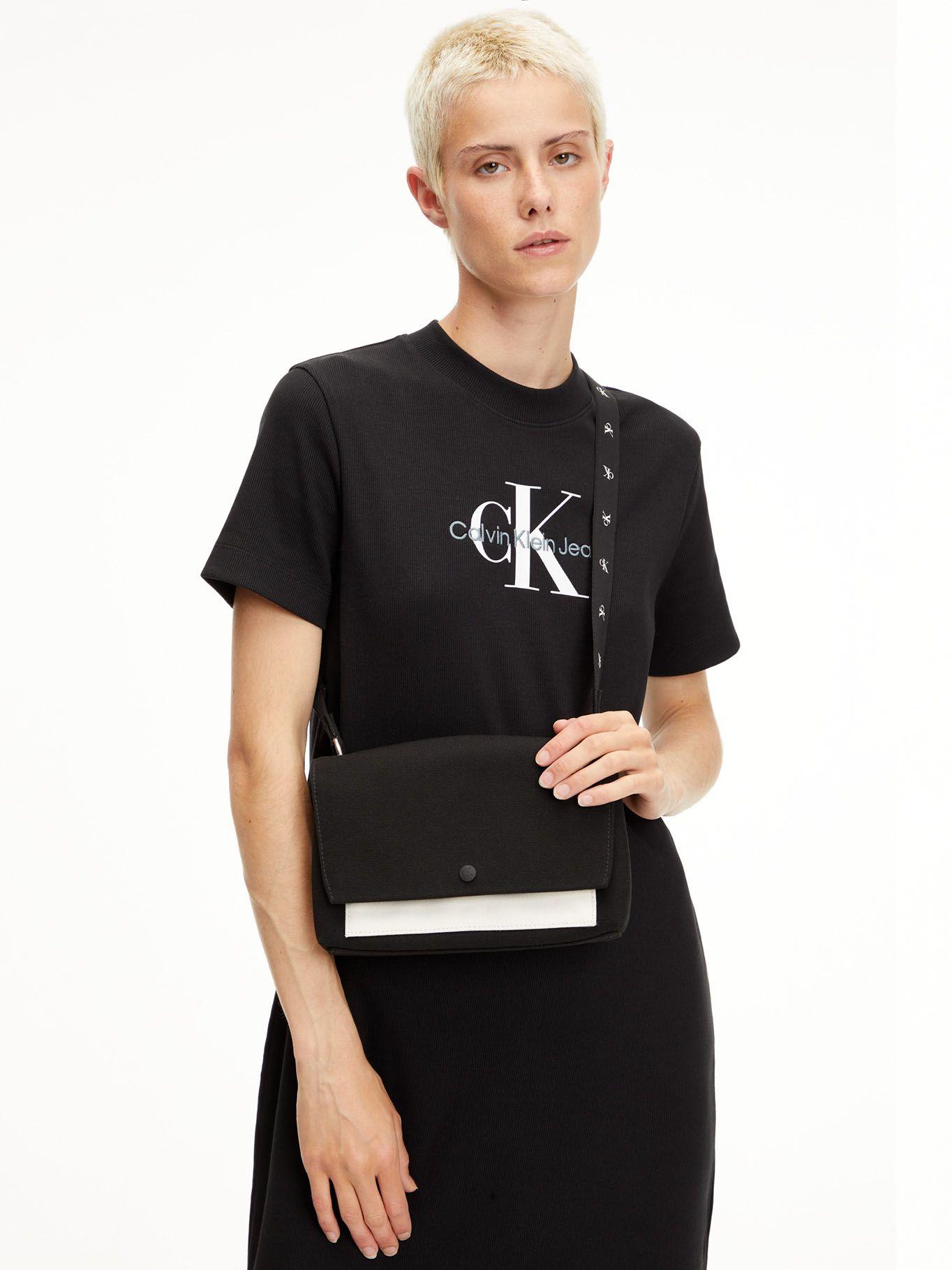Bolso bandolera ultraligero con solapa Negro Calvin Klein K60K610697-0GM-1