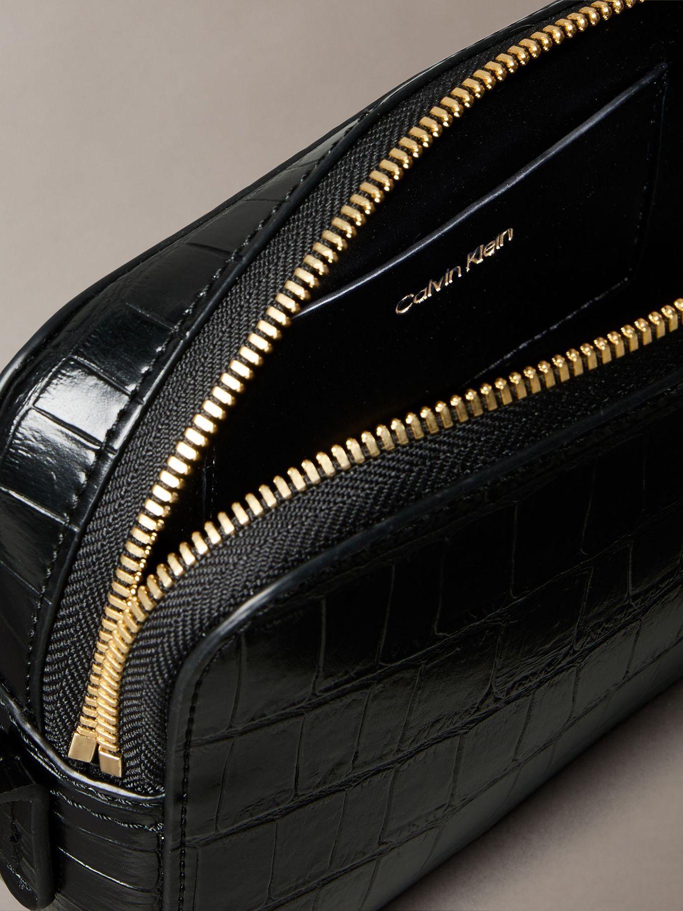 Bandolera Con Efecto Cocodrilo Negro Calvin Klein-3