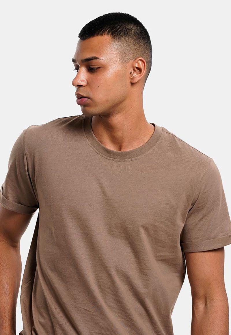 Camiseta de algodón orgánico con insignia Café claro Calvin Klein J30J315319-PE5-3