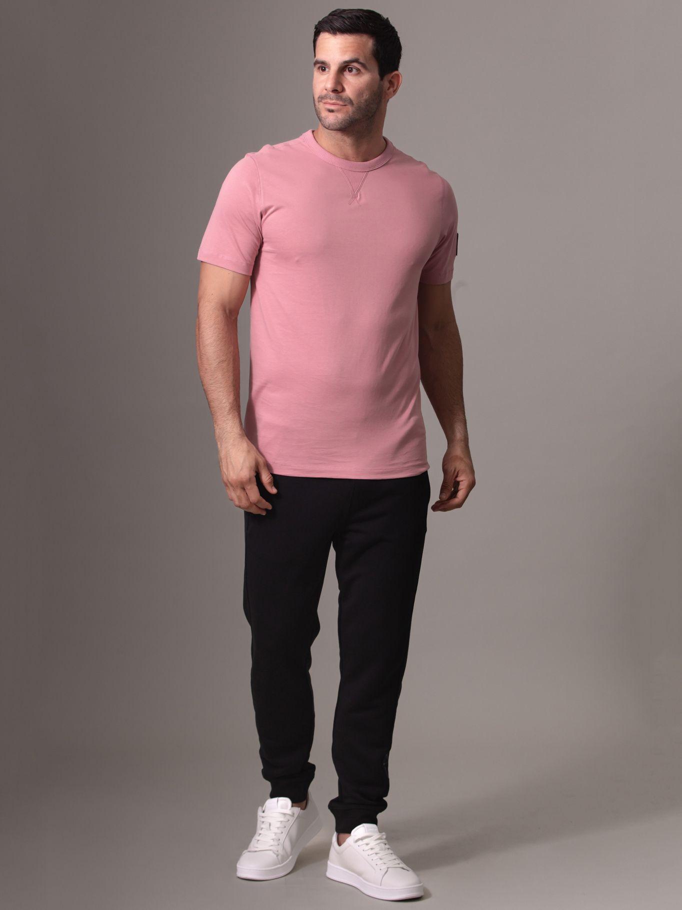Polera Badge Regular Rosado Calvin Klein-1