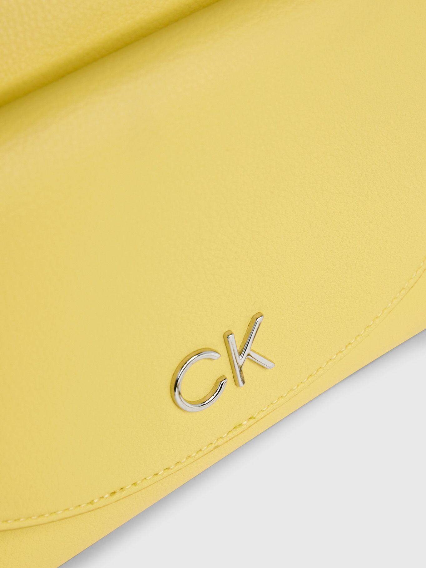 Bandolera Ck Daily Amarillo Calvin Klein-2