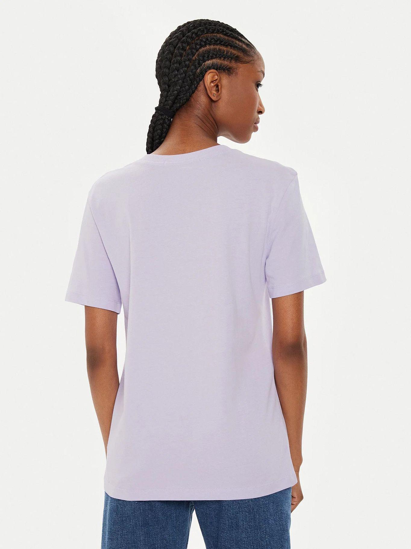 Polera Ck Embro Badge V-Neck Morado Calvin Klein-2
