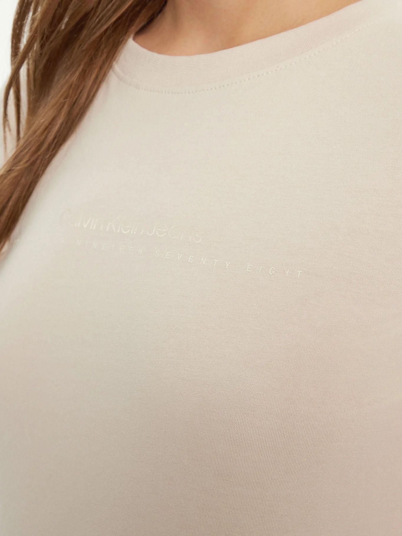 Polera slim con logo PDH Beige Calvin Klein-4