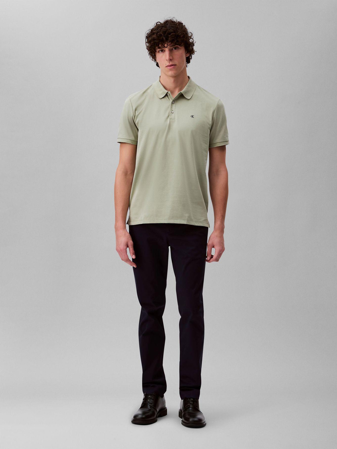 Polo con Monograma Bordado Verde Calvin Klein-1