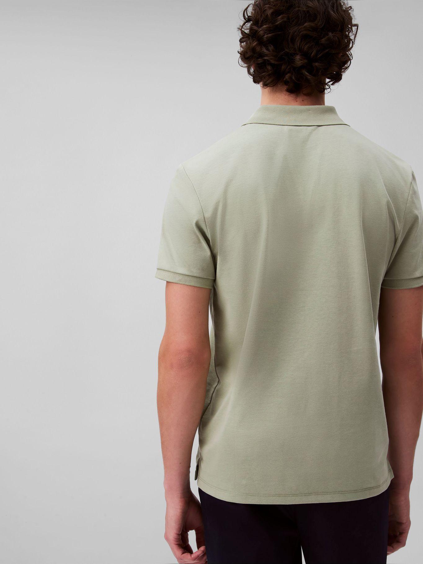 Polo con Monograma Bordado Verde Calvin Klein-4