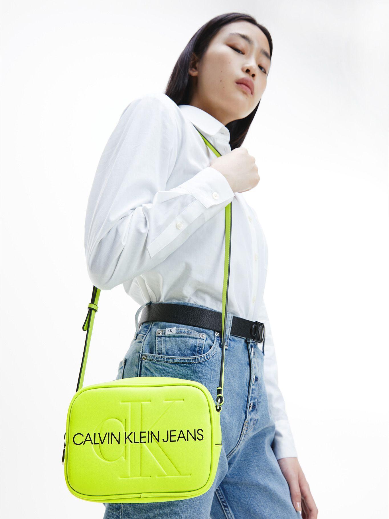 Bandolera Sculpted Verde Calvin Klein-3