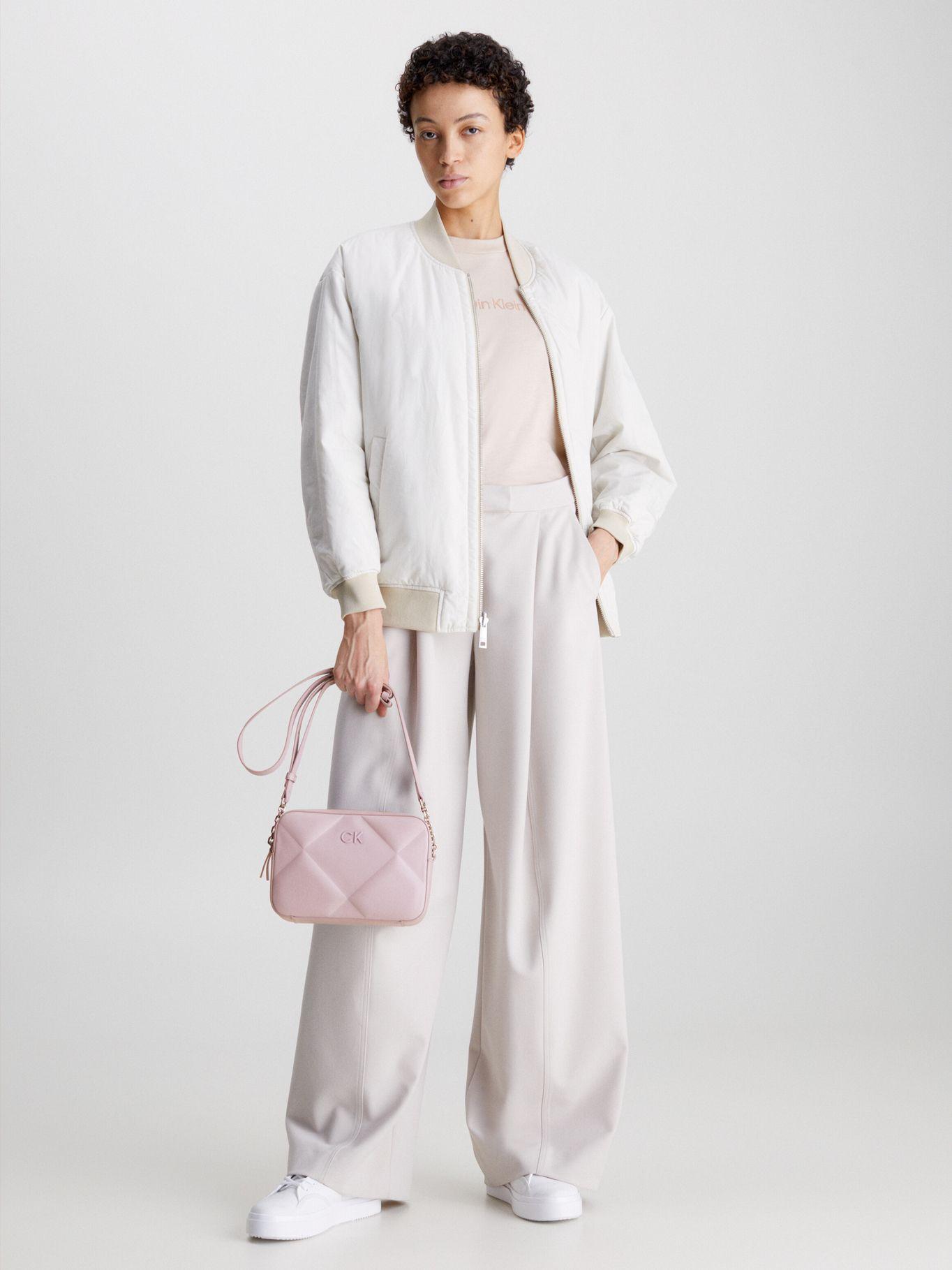 Bandolera Re-Lock Quilt Morado Calvin Klein-3