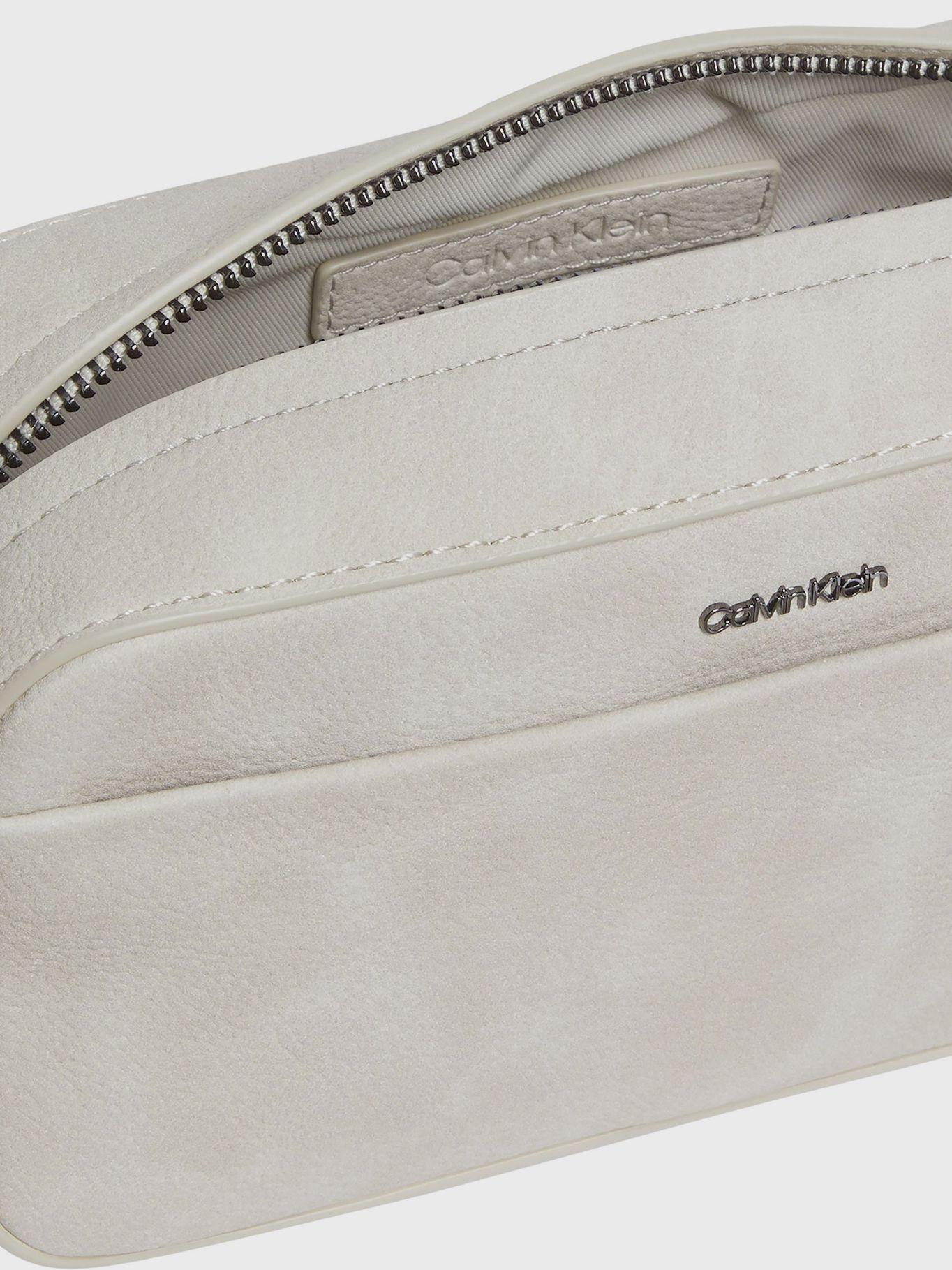 Bolso Ck Refined Beige Calvin Klein-2