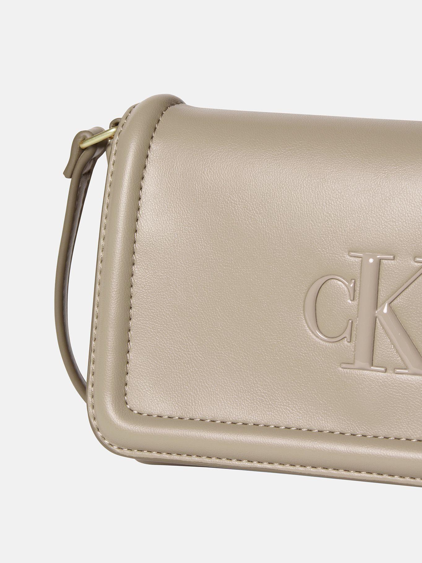 Bandolera con Logo Soft Touch Beige Calvin Klein-3