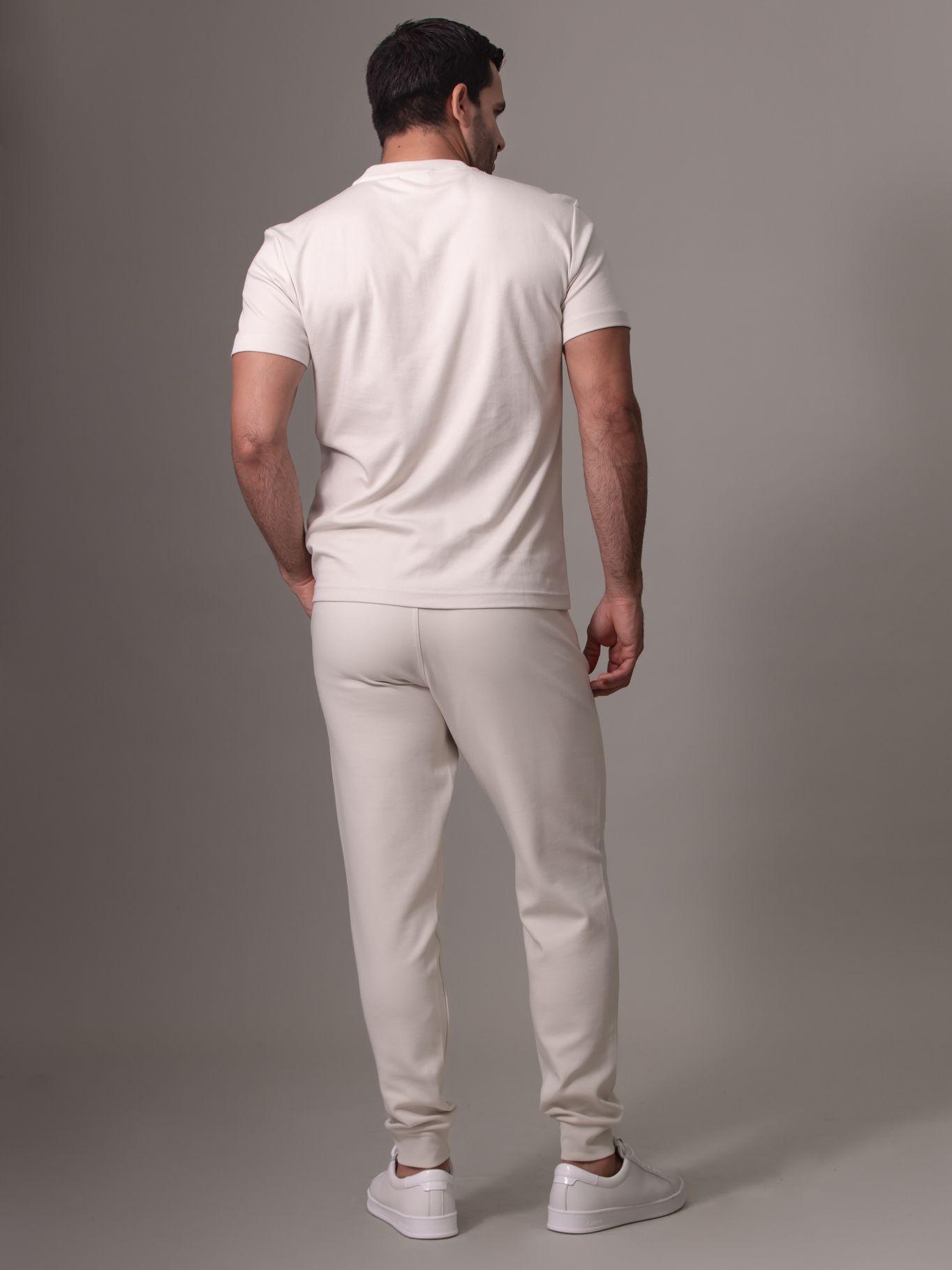 Jogger Lux Tech Crema Calvin Klein-2