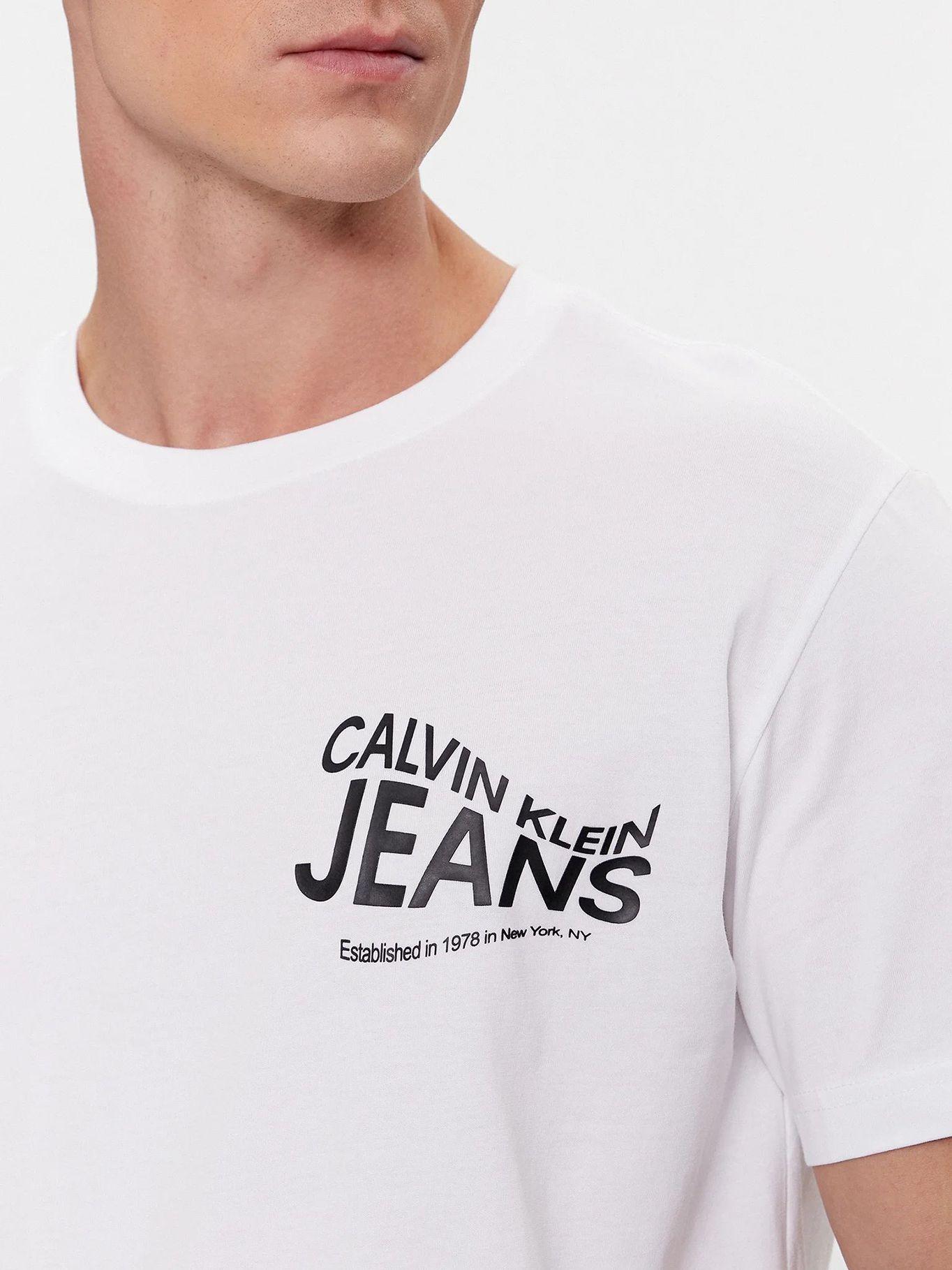 Polera Future Motion Graphic Blanco Calvin Klein-4