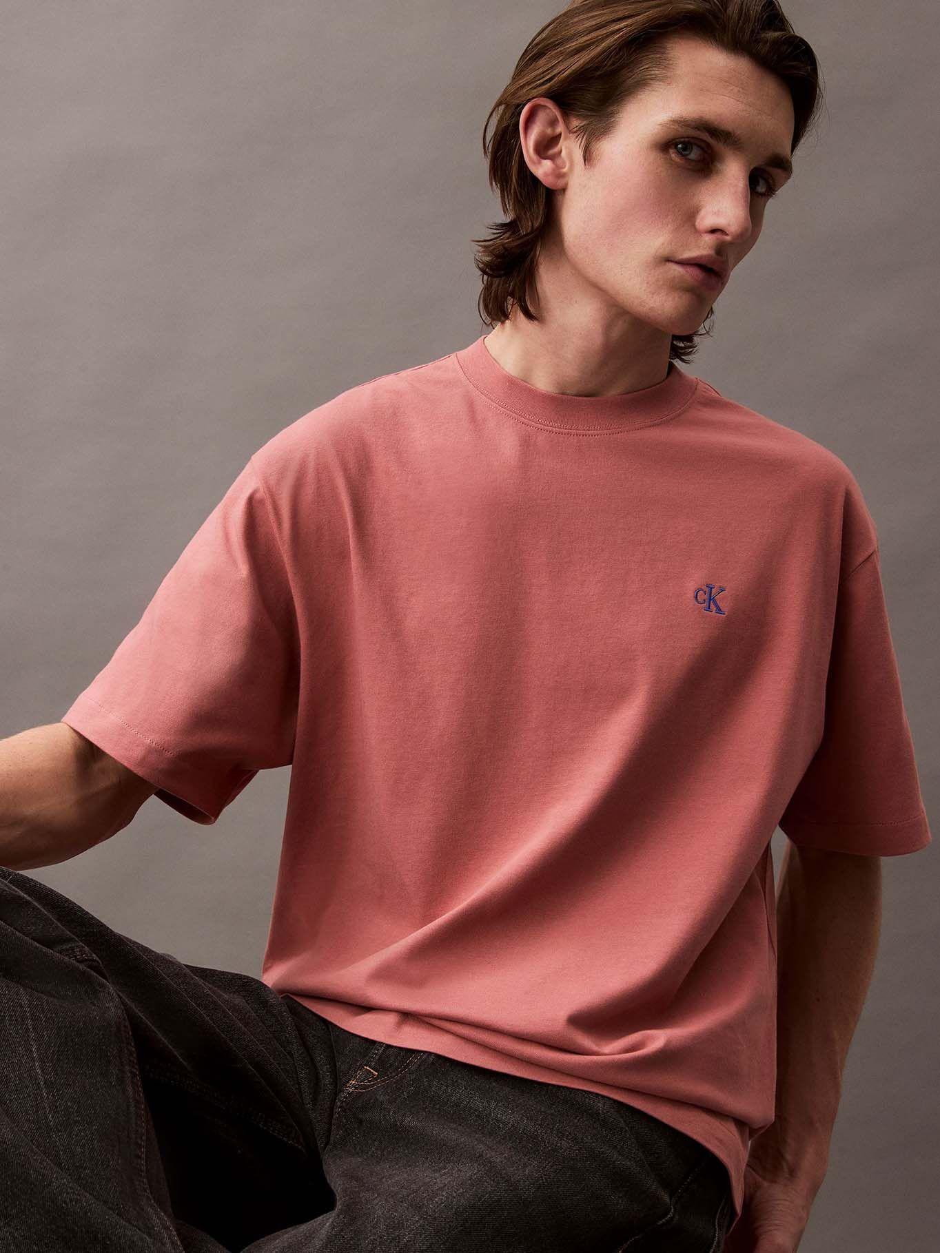 Polera Relaxed y Monograma Archive Rosado Calvin Klein-4