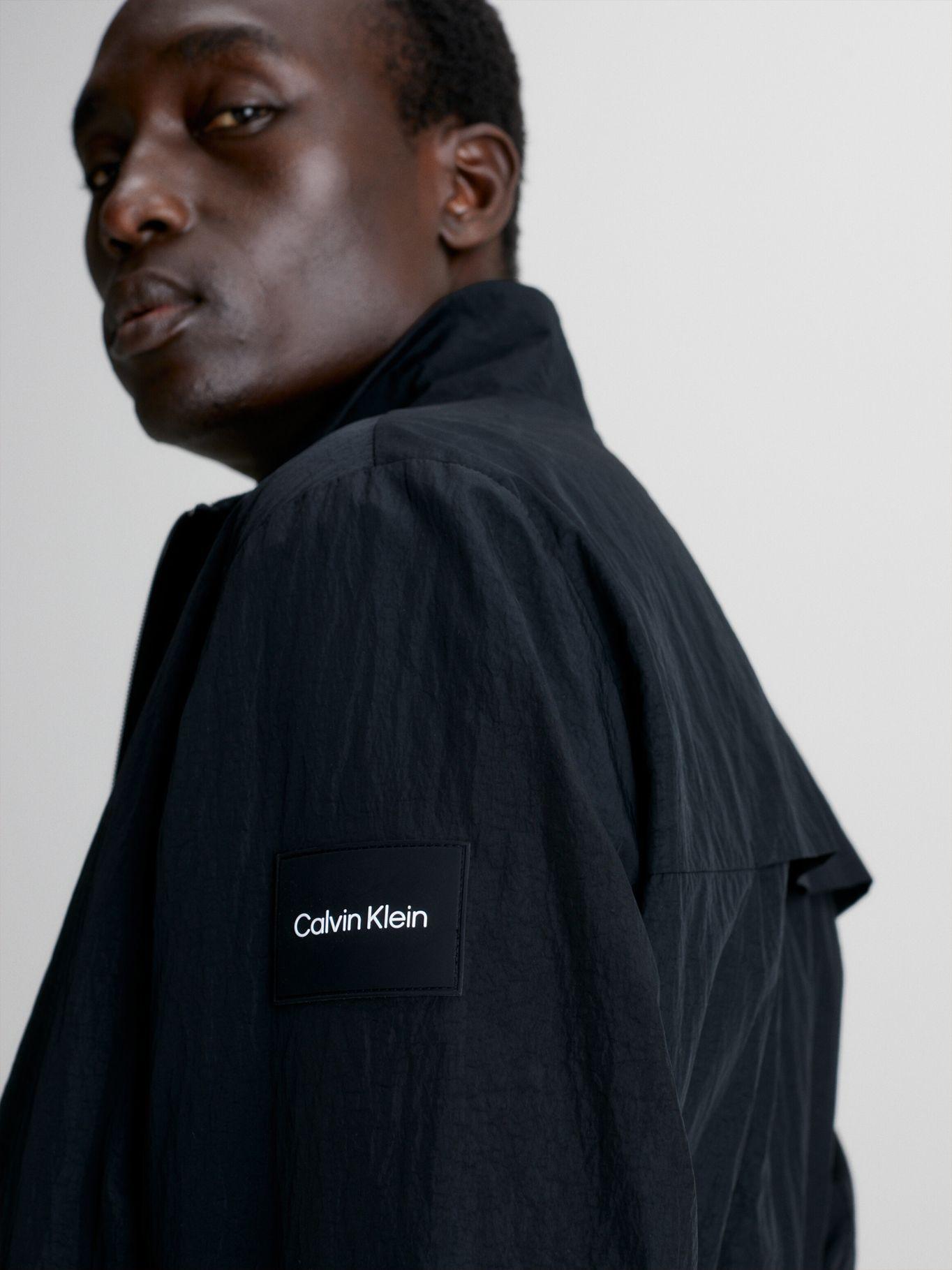 Chaqueta Recycled Crinkle Negro Calvin Klein-3