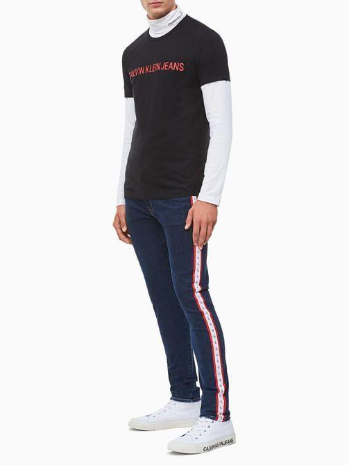 Polera Institutional Logo Negro-Rojo Calvin Klein-3