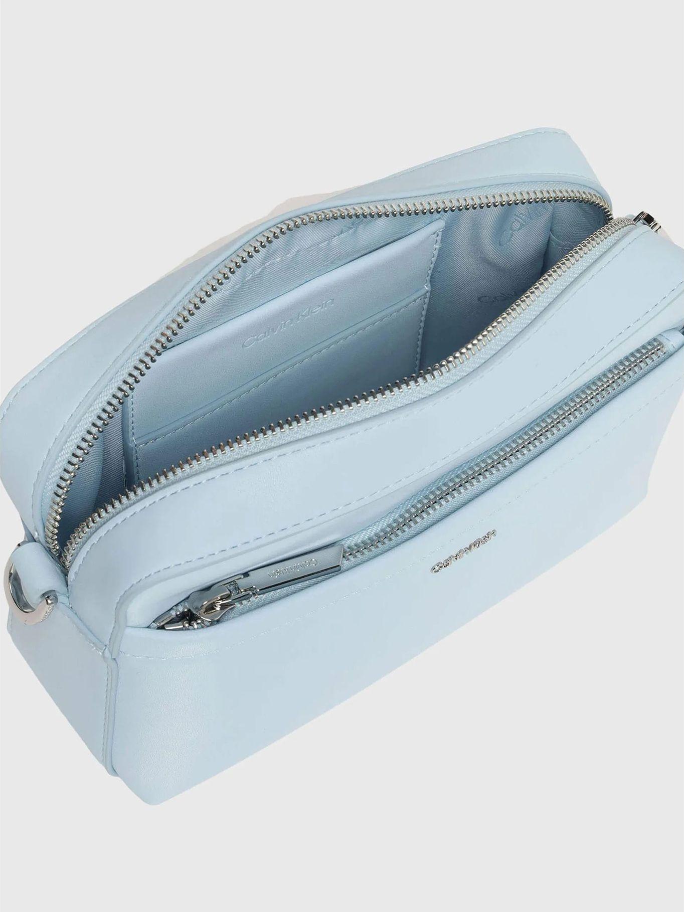 Bandolera CK Must Convertible Celeste Calvin Klein-2