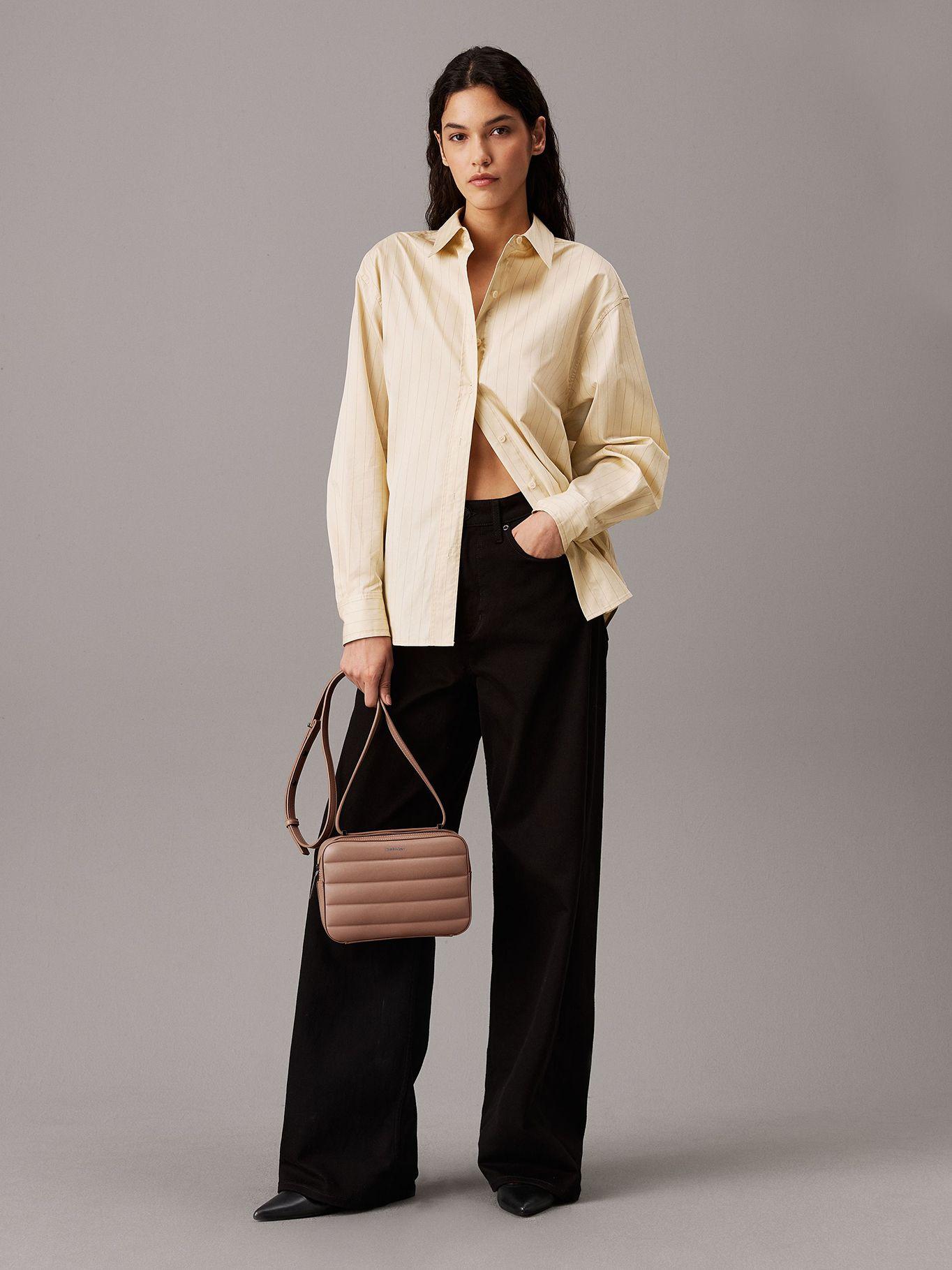 Bandolera Line Quilt Beige Calvin Klein-4
