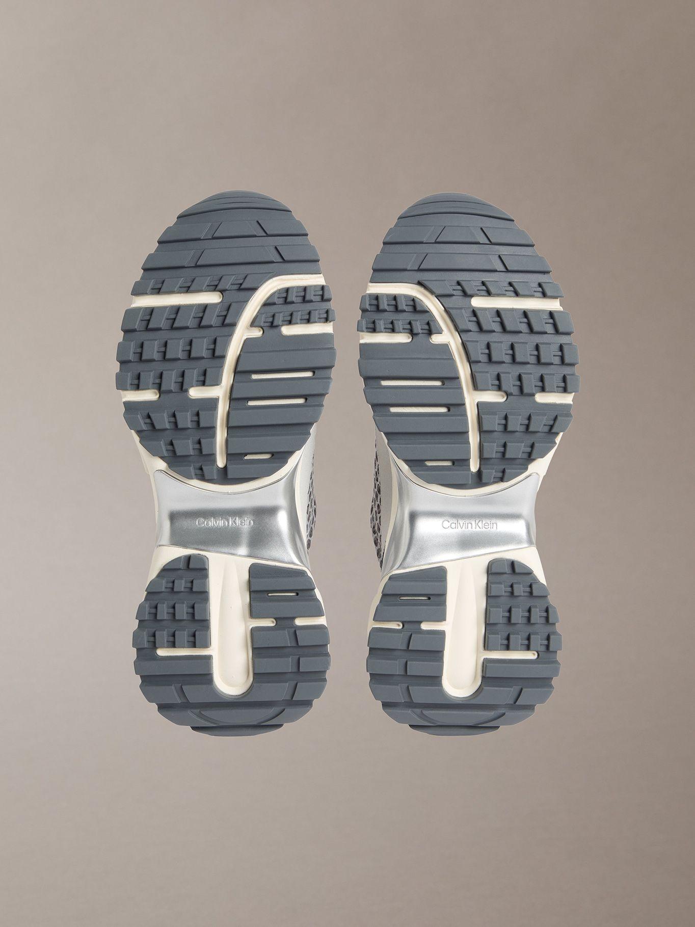 Zapatillas Hike Runner Gris Calvin Klein Mujer-3