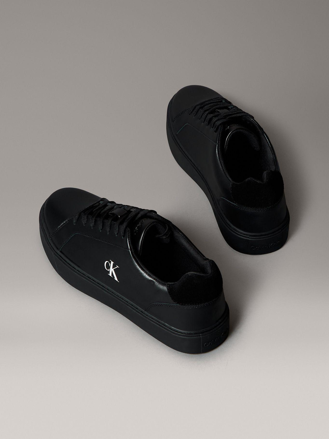 Zapatillas Classic en Cuero Negro Calvin Klein-1