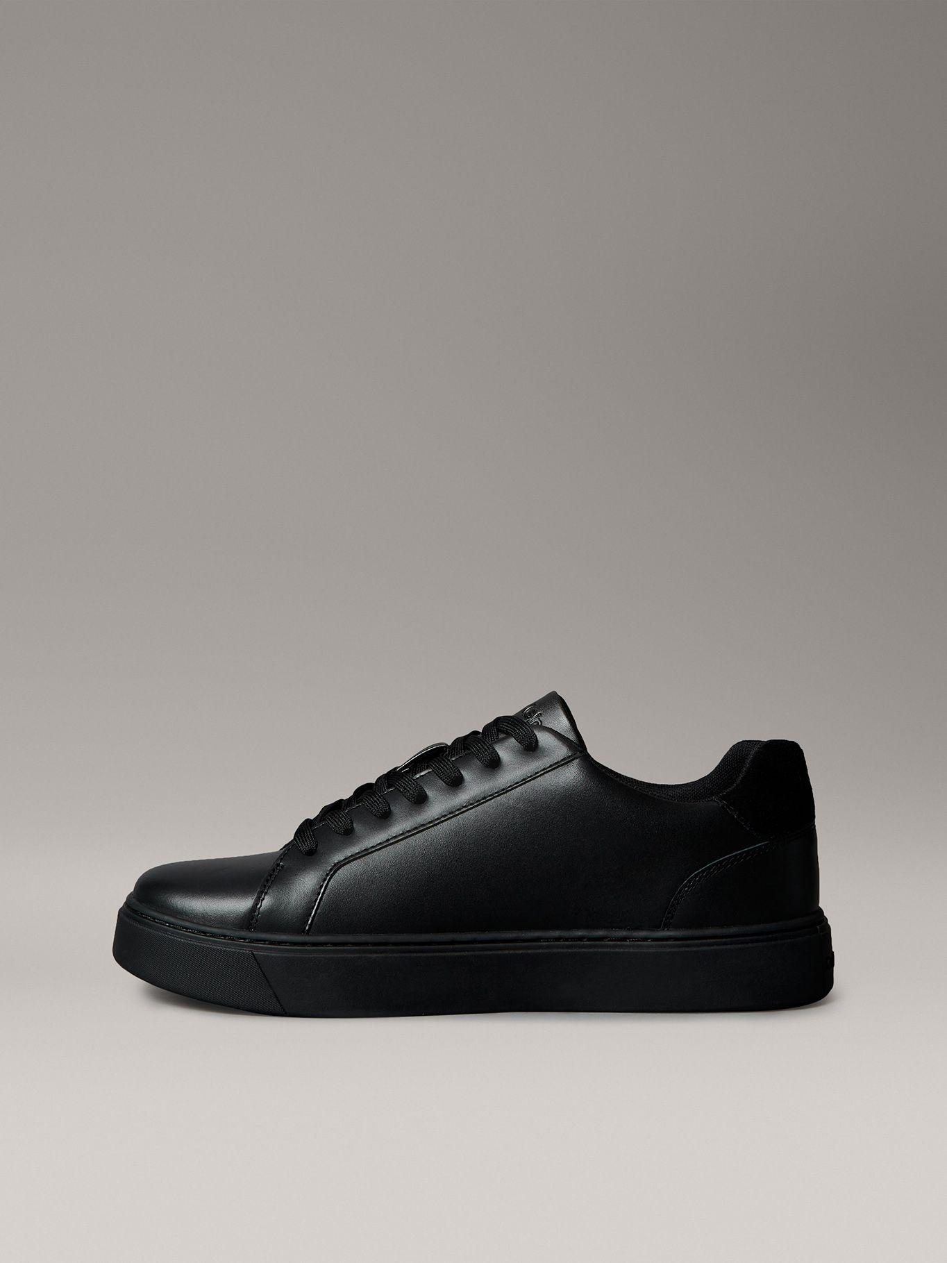 Zapatillas Classic en Cuero Negro Calvin Klein-5